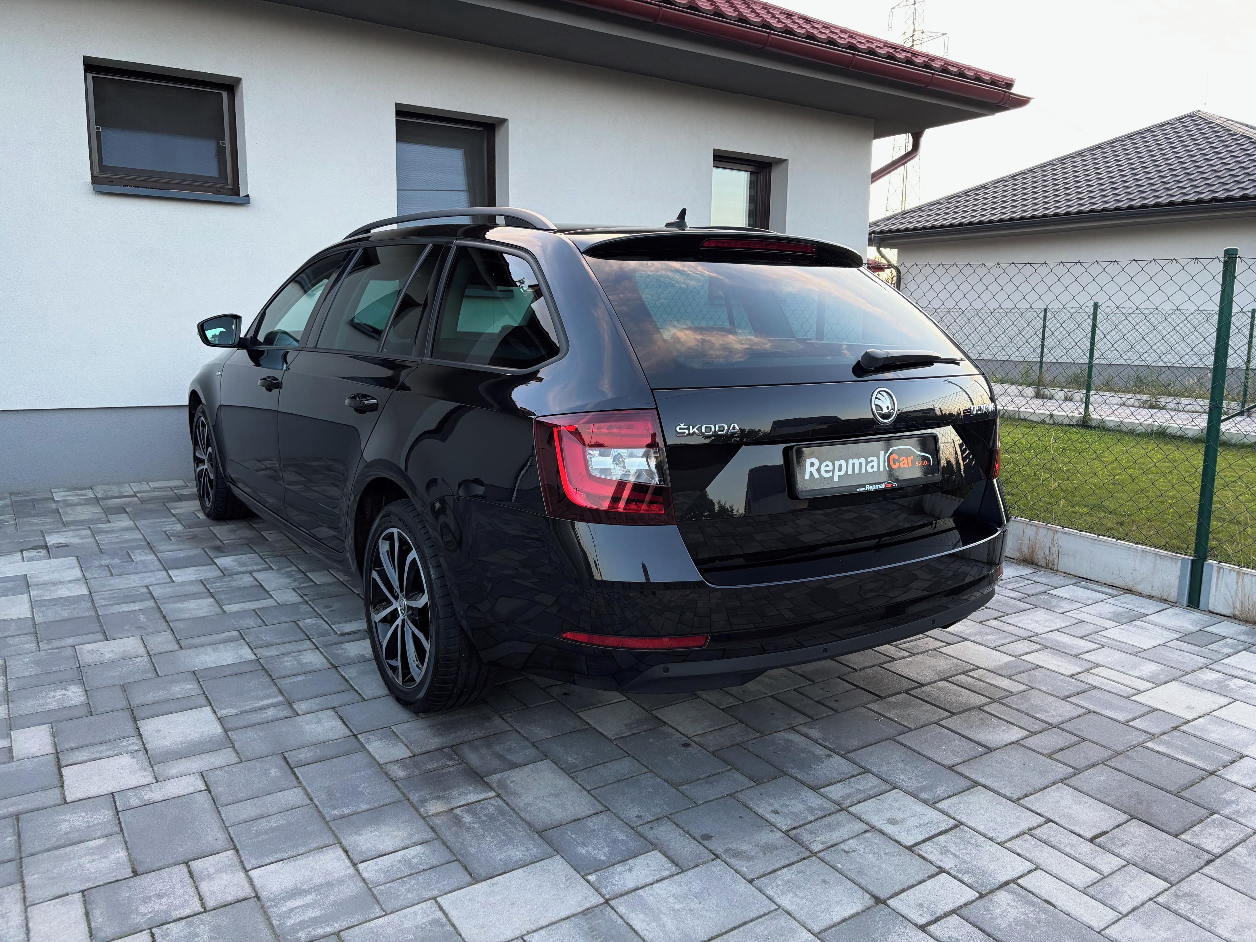 Škoda Octavia, 1.5TSi 110kW DSG, LED - fotka 4