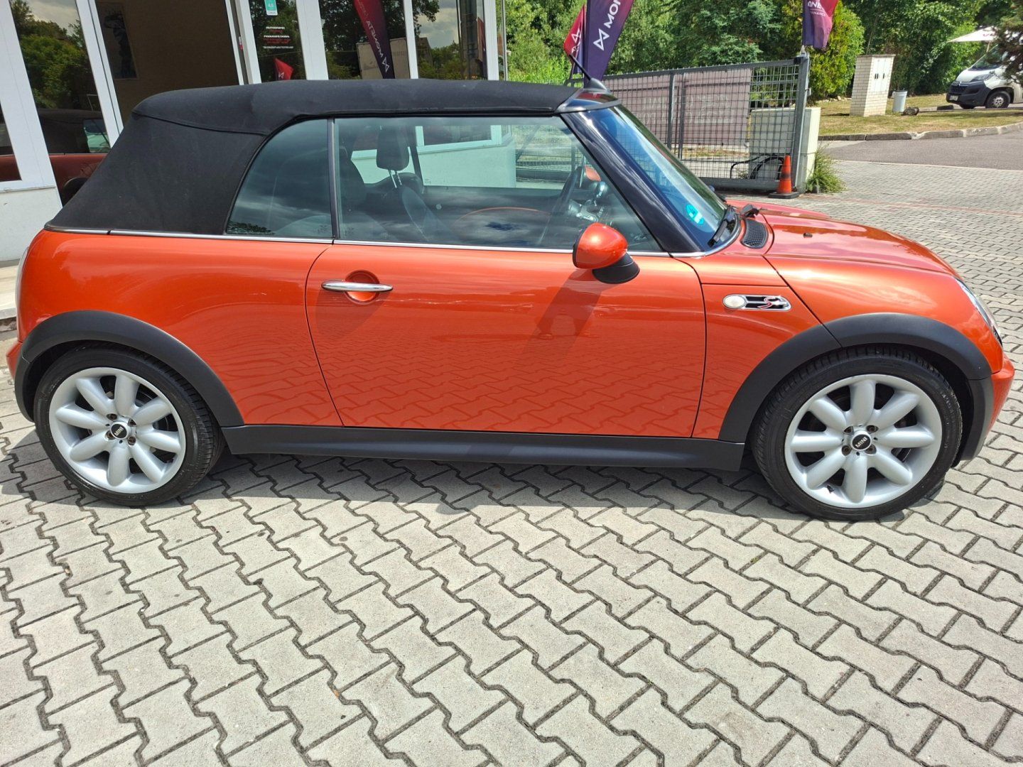 Mini Cooper S, CABRIO 1.6 125kW KOMPRESOR - fotka 5
