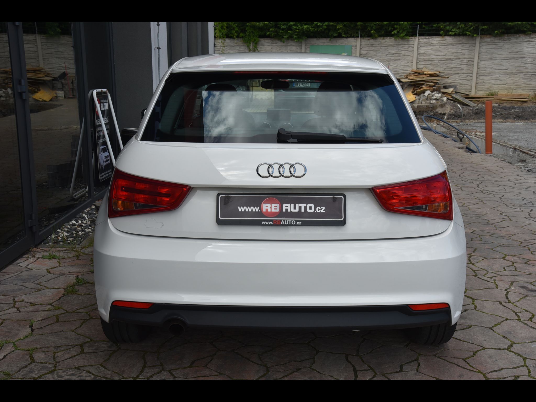 Audi A1, 1.0 TFSi 70 kw Ultra - fotka 6