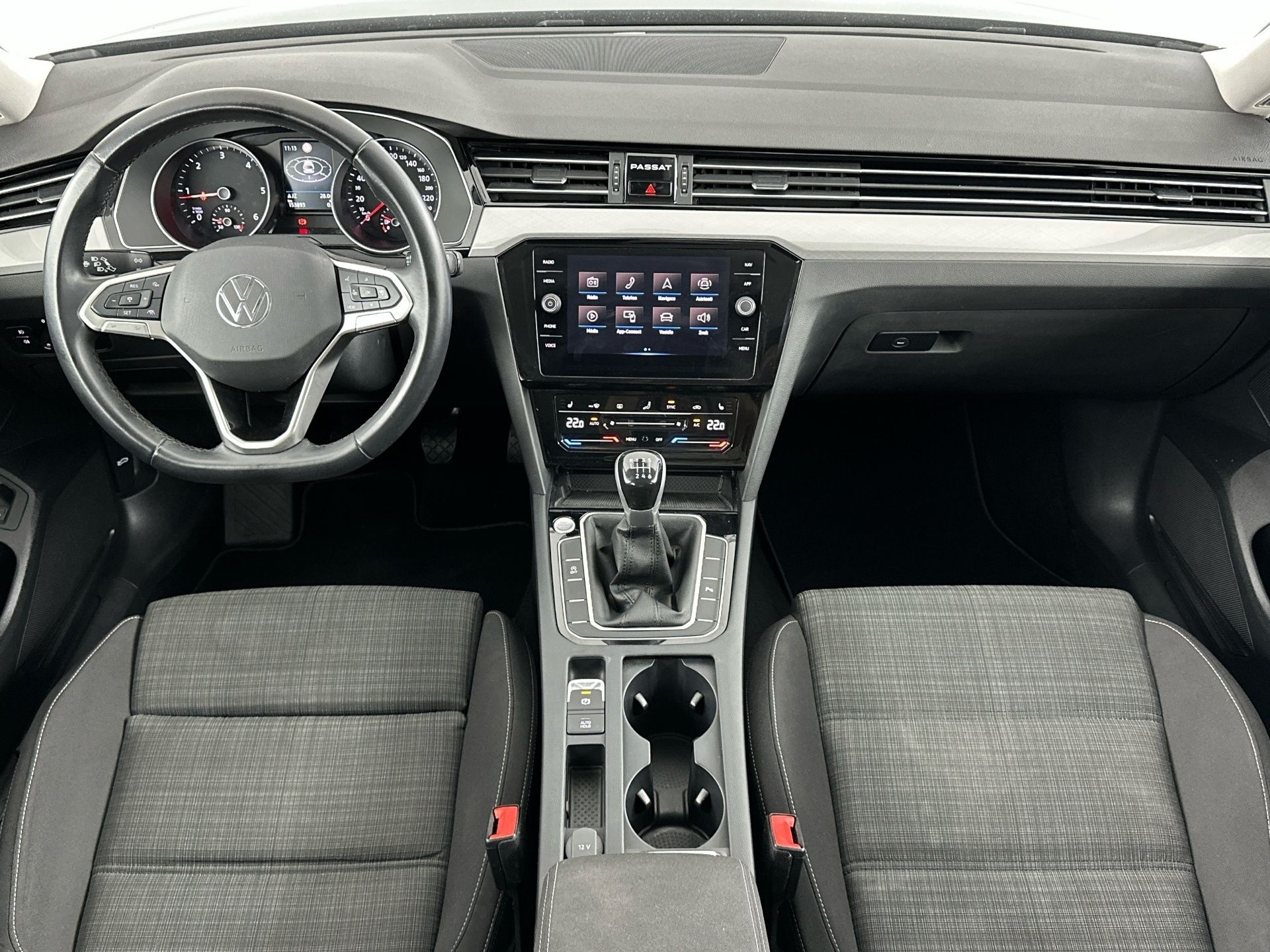 Volkswagen Passat, Business 2.0 TDI 110 kW - fotka 5