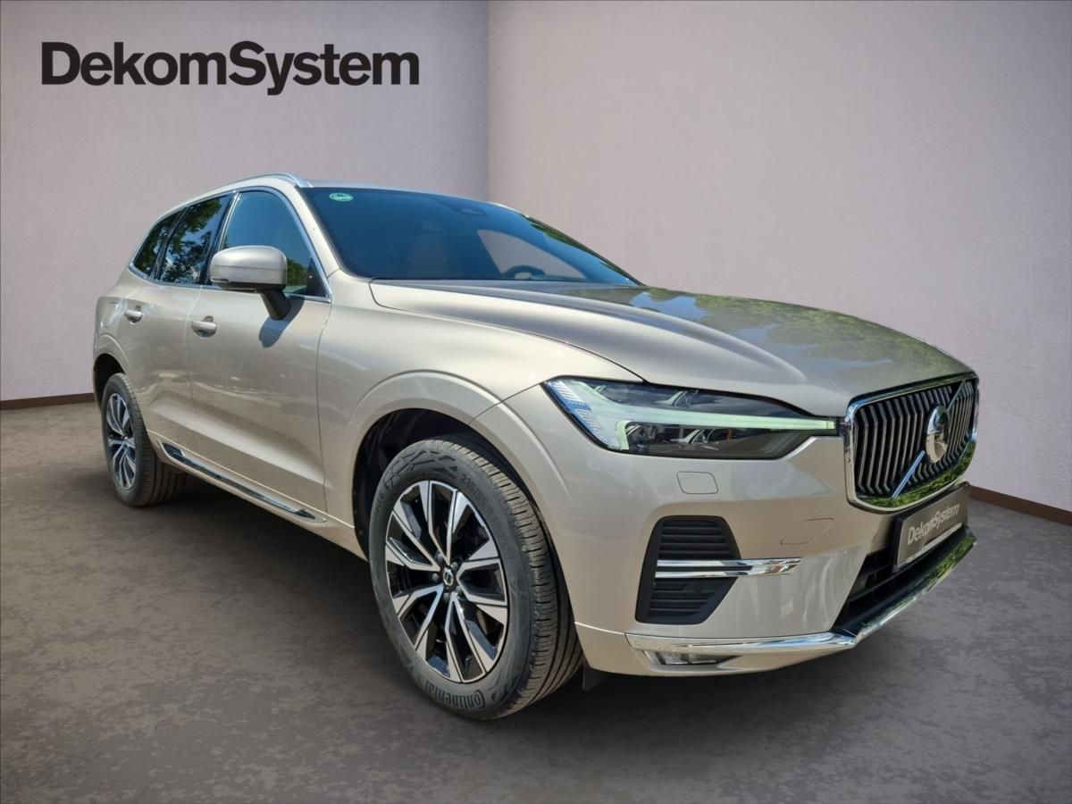 Volvo XC60, 2,0 B4 AWD diesel Plus Bright - fotka 2