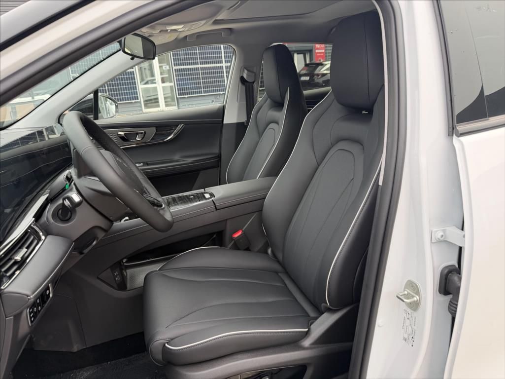 Omoda 5, 1,6 T-GDI  PREMIUM - fotka 5