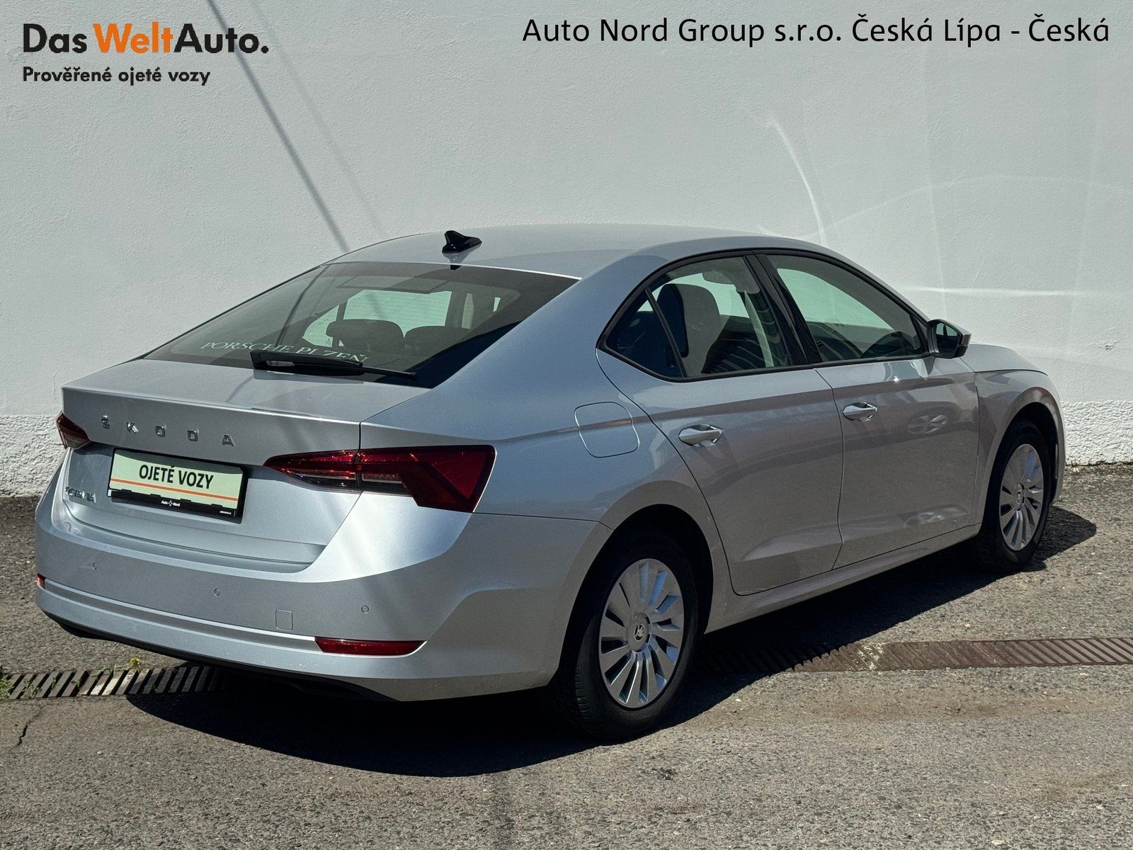 Škoda Octavia, Octavia 2.0 TDI 85kW Ambition - fotka 2