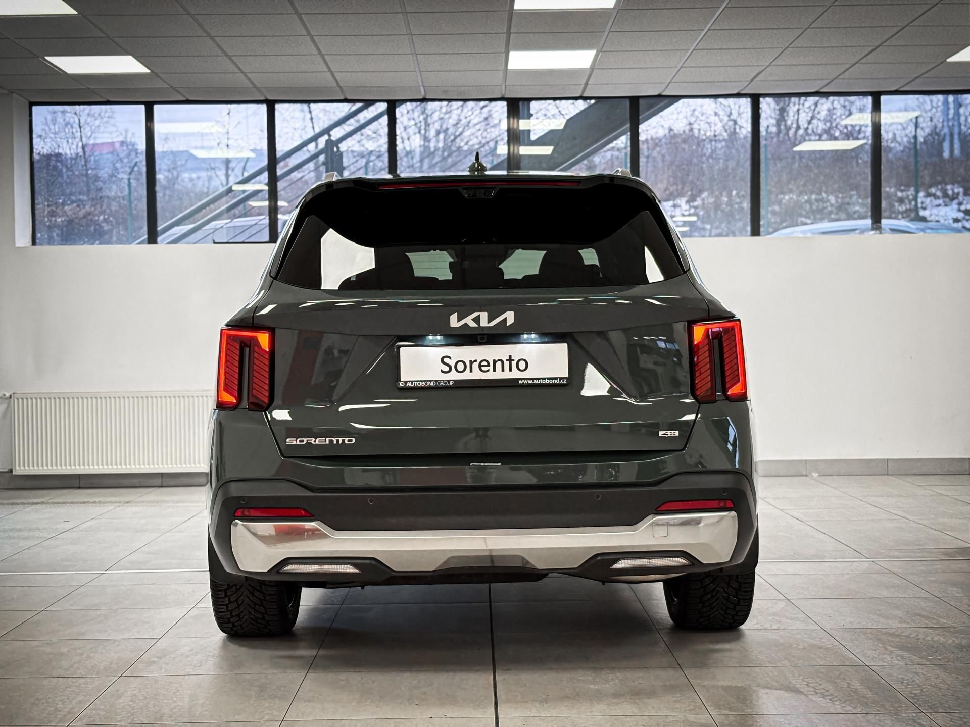 Kia Sorento, 5P TOP 2.2 CRDI 4×4 8DCT NAPPA - fotka 3