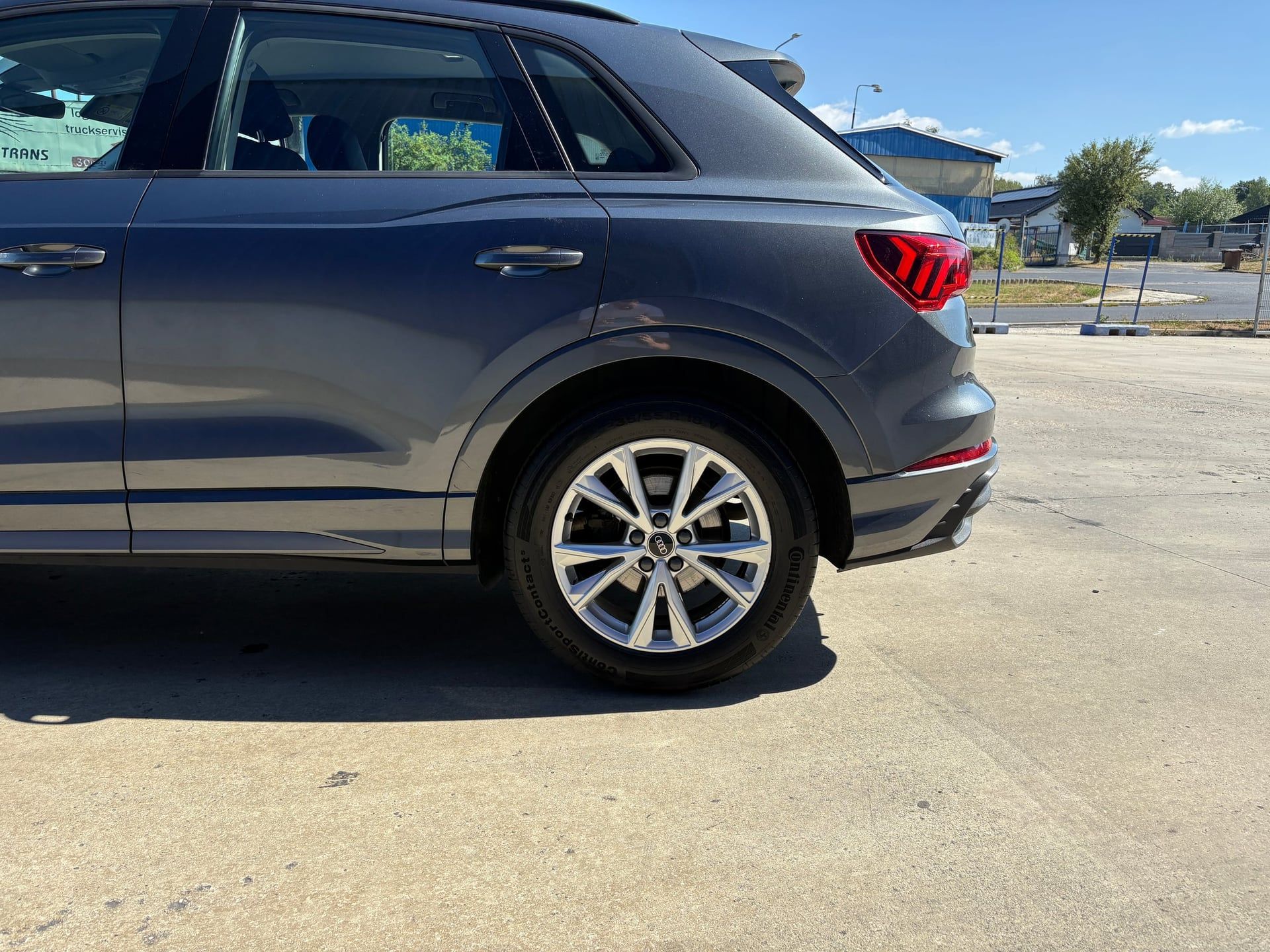 Audi Q3, 2.0 35 TDI/S-Tronic/S-Line - fotka 5