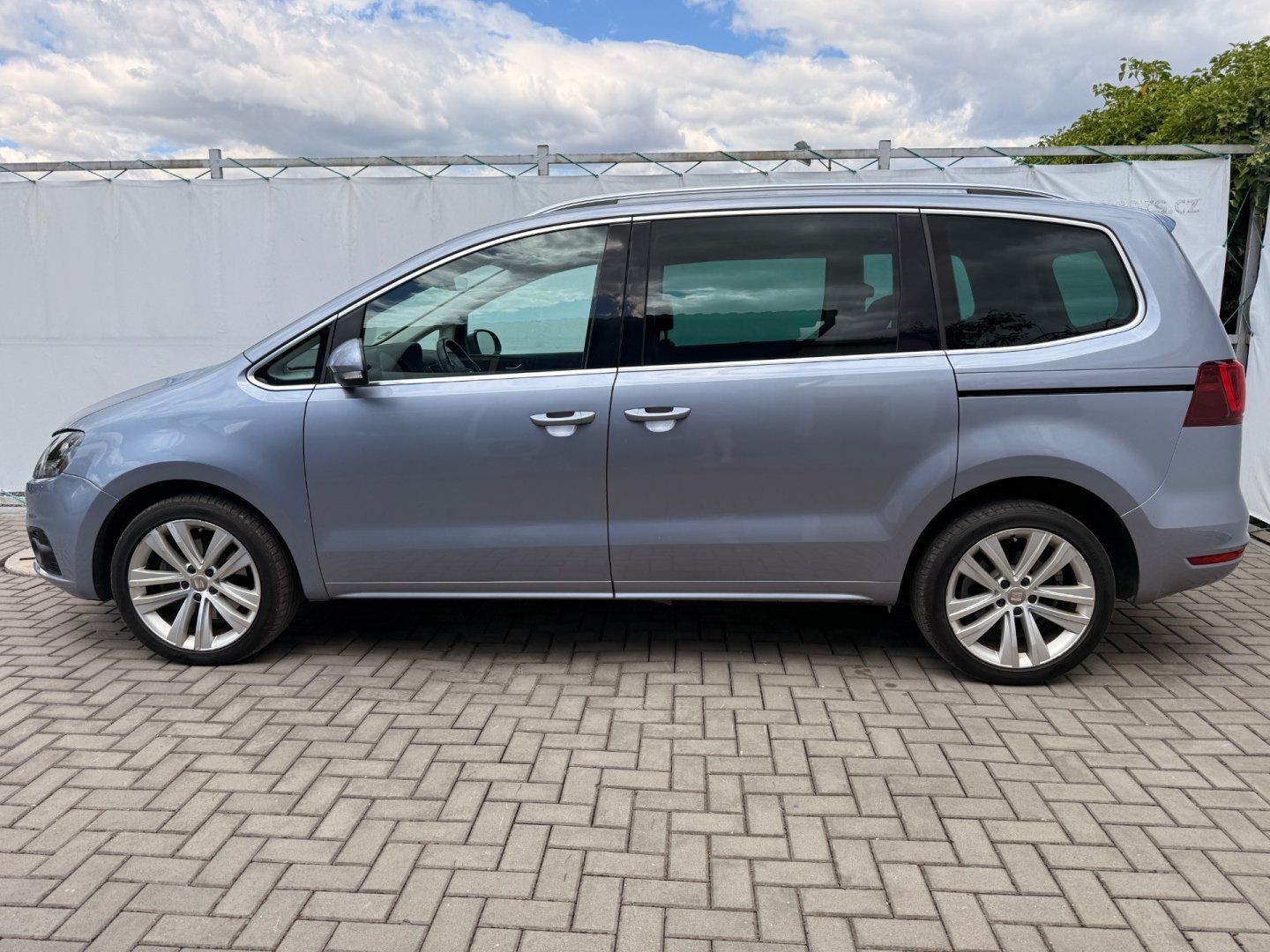 Seat Alhambra, 1.4 TSI DSG*PANORAMA*TAŽNÉ* - fotka 3