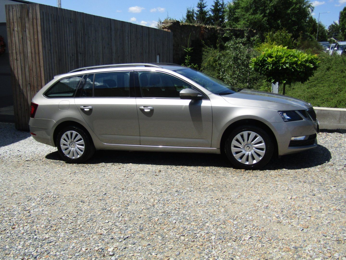 Škoda Octavia, 1.0 TSI 85kW - fotka 2