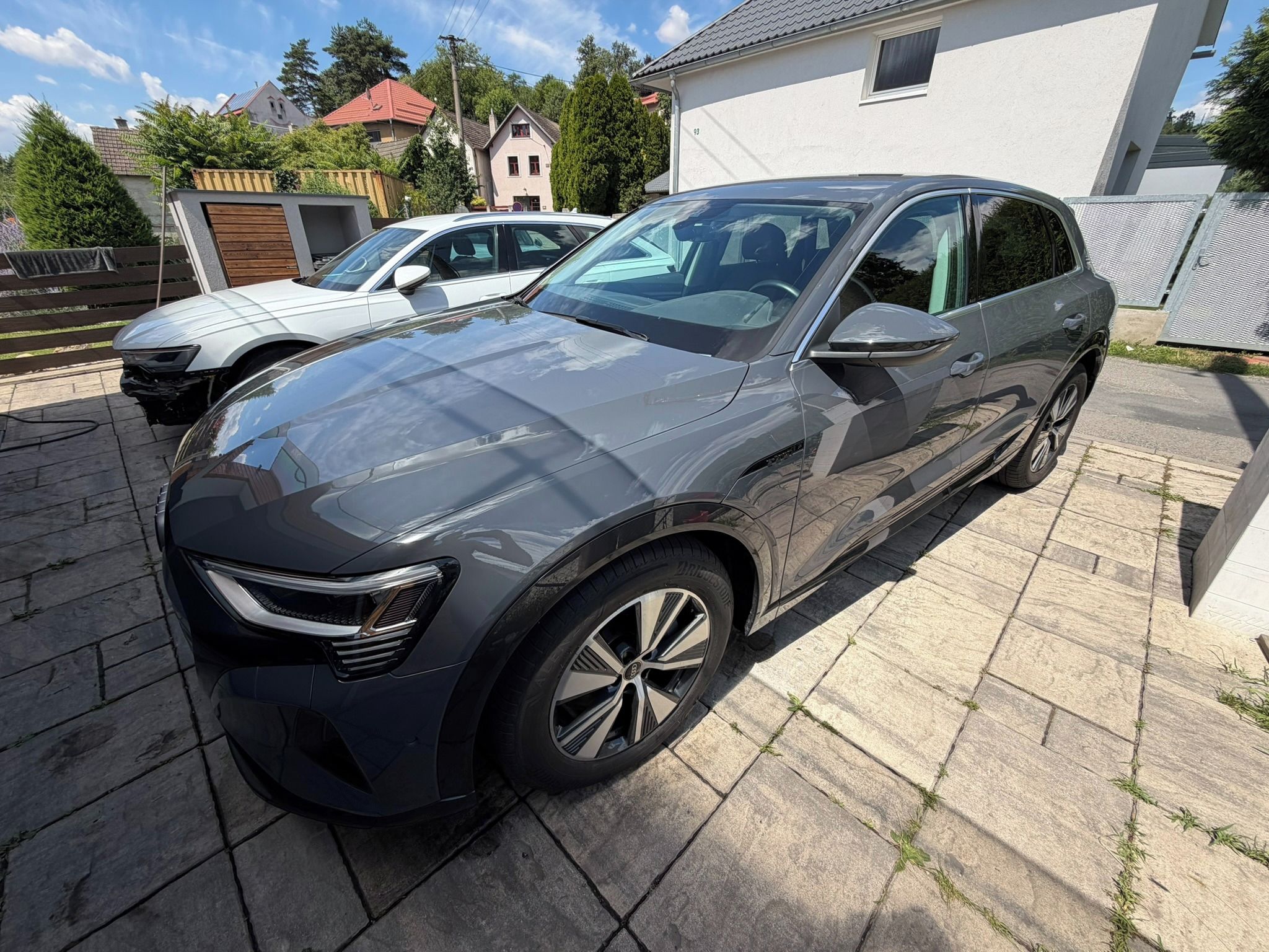 Audi Q8 e-tron, 55 Asistenti Matrix Tažné - fotka 2