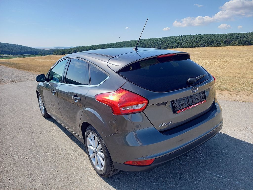 Ford Focus, 1,6 klima+Navi+alu+LPG - fotka 4