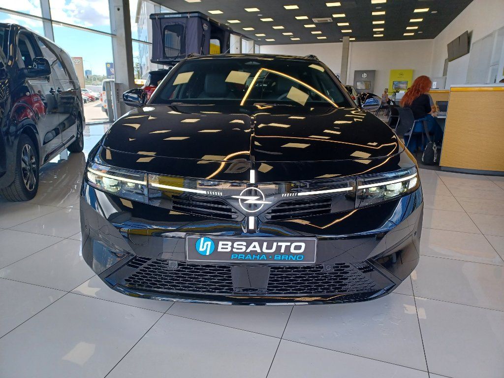 Opel Astra, ST ULTIMATE Hybrid 1,2T 145kAT - fotka 2