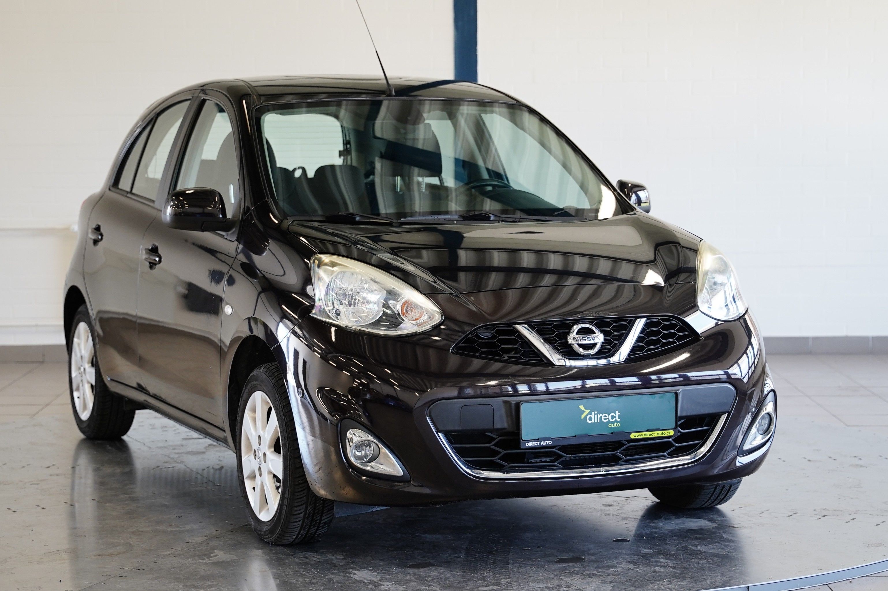 Nissan Micra, 1.2i 59 kW Tekna - fotka 2
