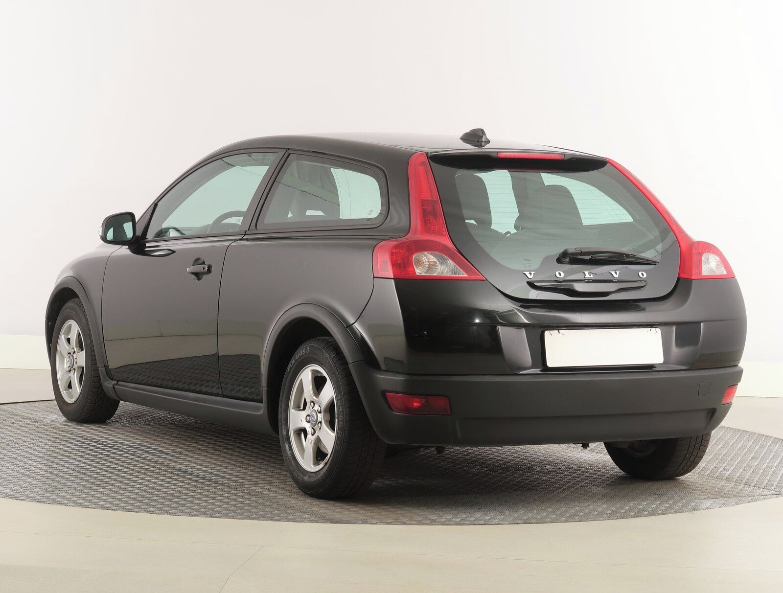 Volvo C30, 1.6 i, Serv.kniha, po STK - fotka 4