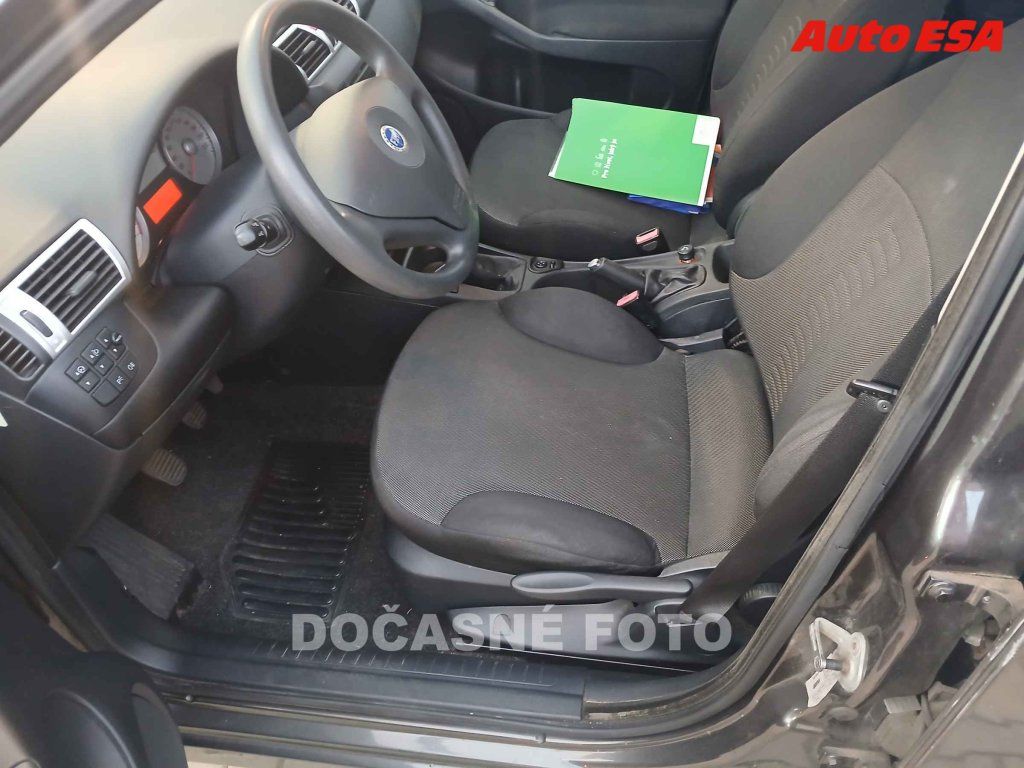 Fiat Stilo, 1.4 i,servis.kniha,AC - fotka 3
