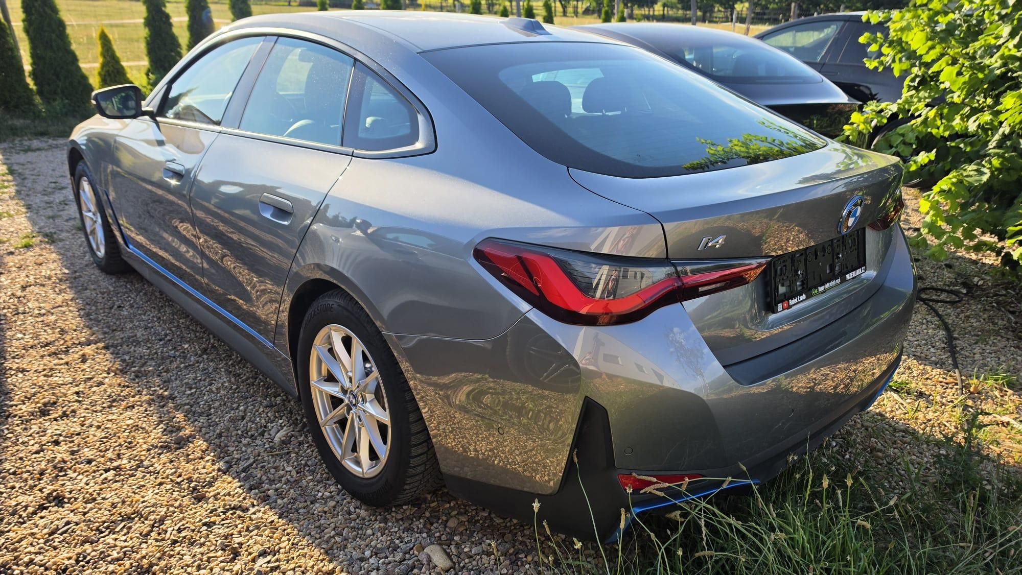 BMW i4, eDrive40 | 81 kWh - fotka 2
