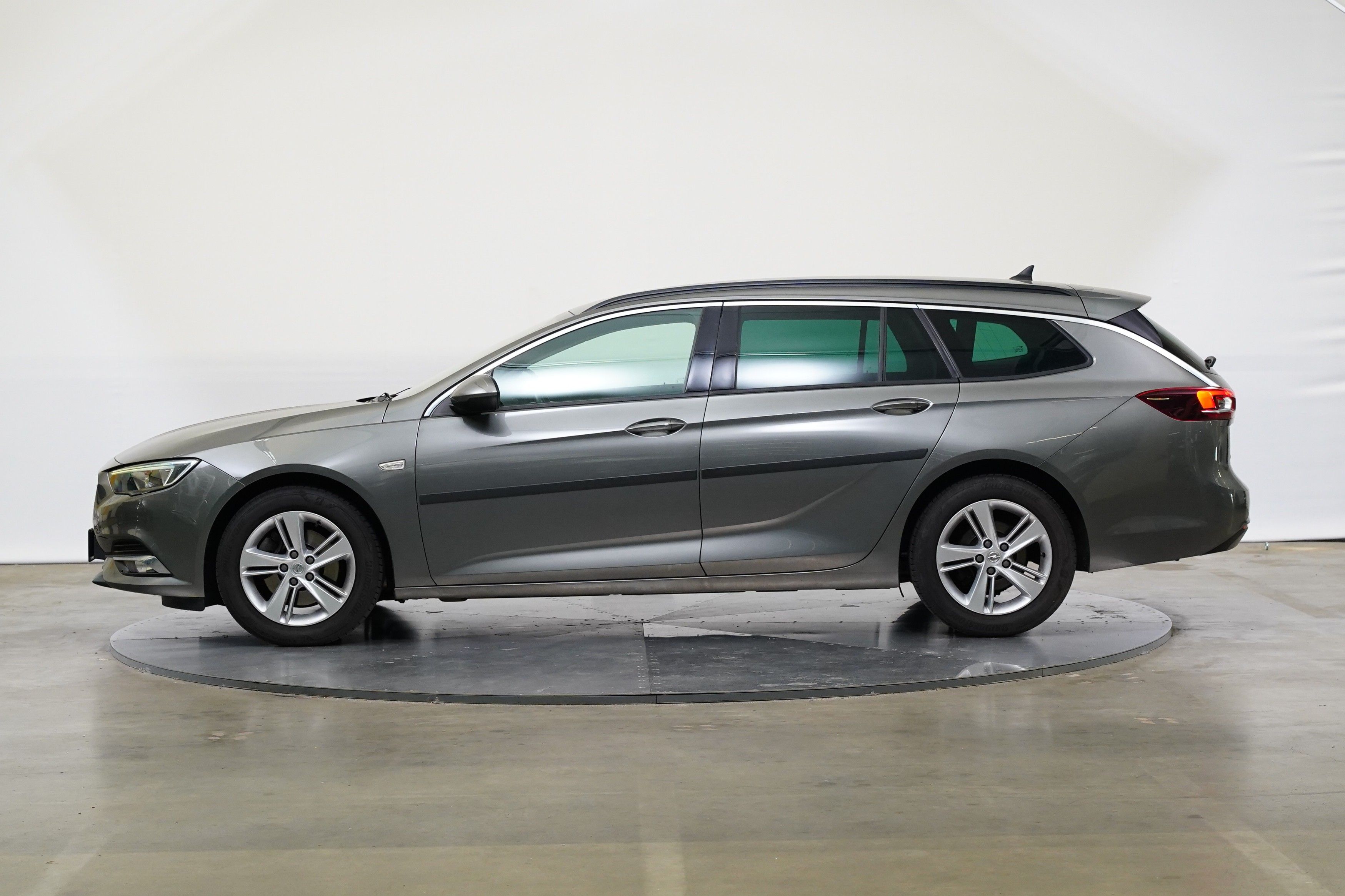 Opel Insignia, 2.0 CDTi 125 kW - fotka 3