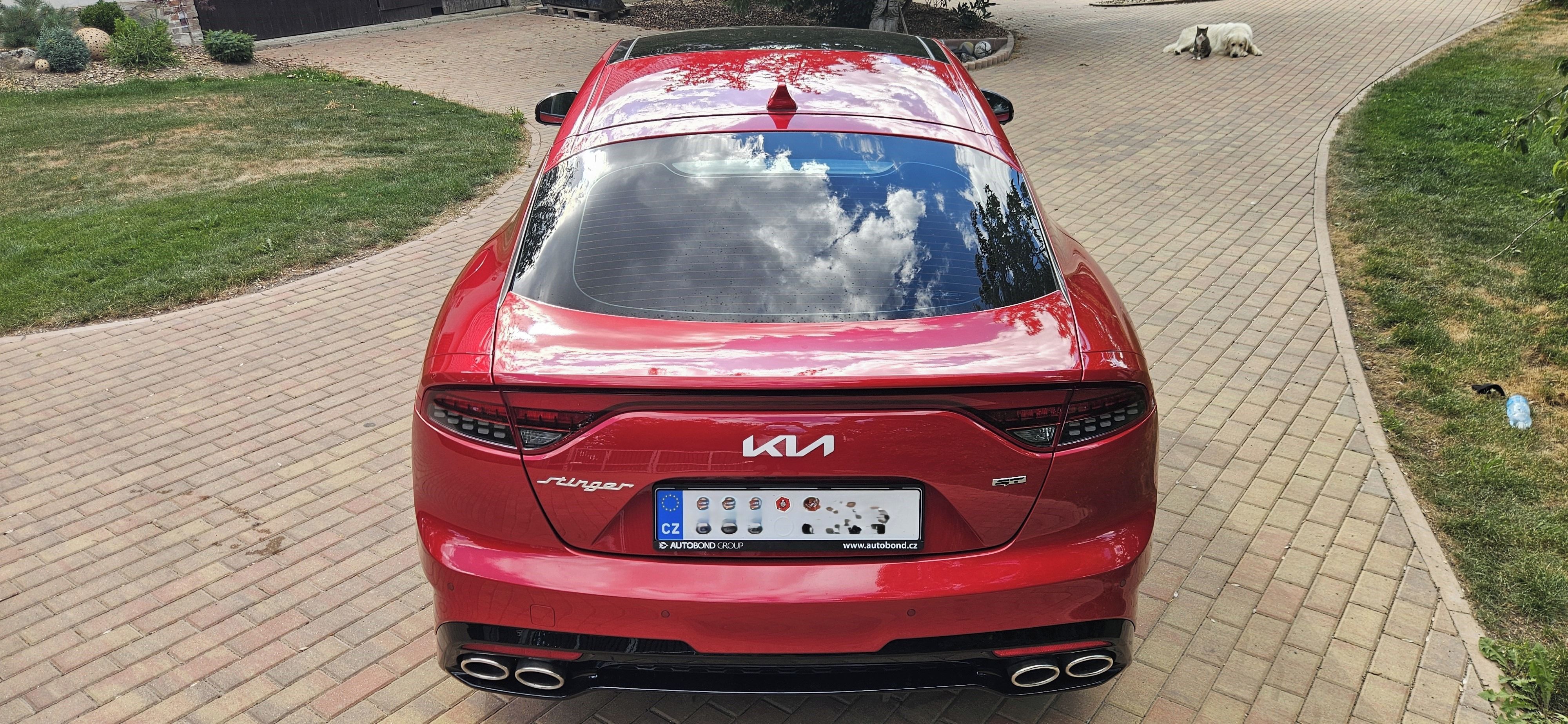 Kia Stinger, Kia Stinger GT 3.3 T-GDi 8AT - fotka 5