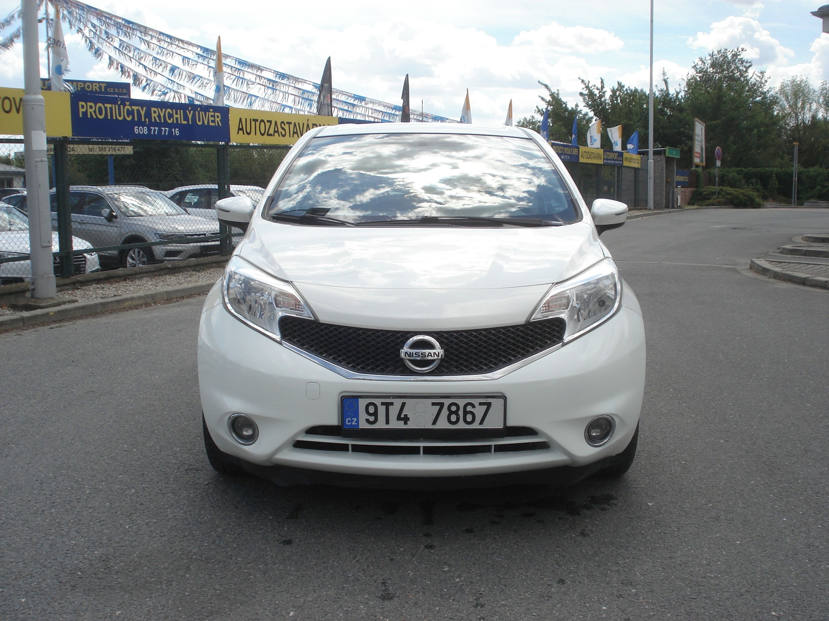 Nissan Note, 1.2 i ČR - fotka 4