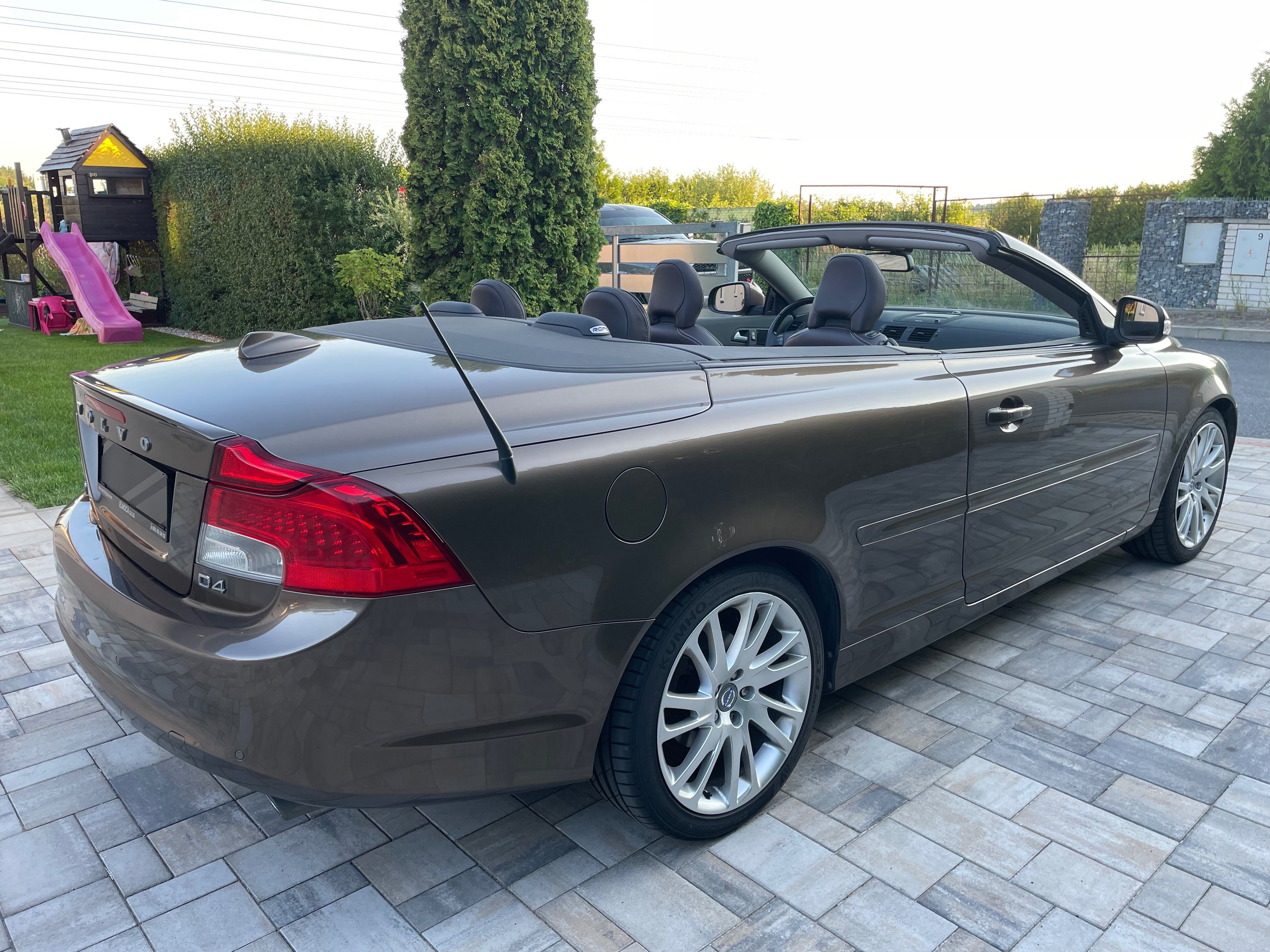 Volvo C70, 2,0d 5válec 130kW Man6 Rozvody - fotka 4