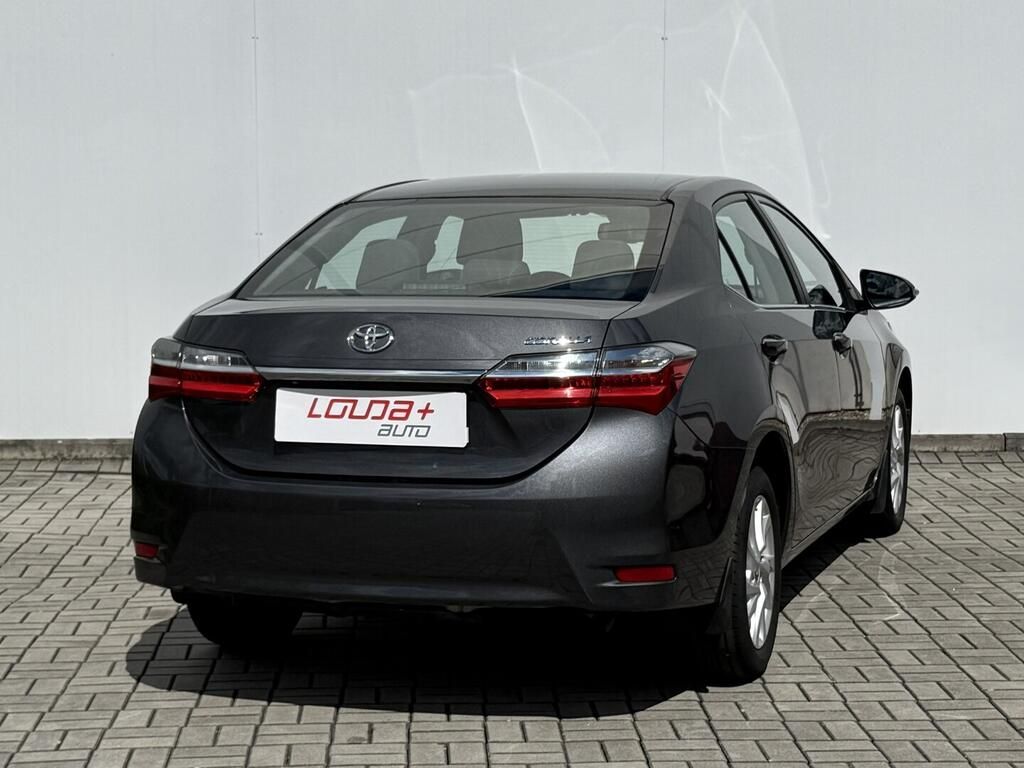 Toyota Corolla, Active 1.6 i 97 kW - fotka 2