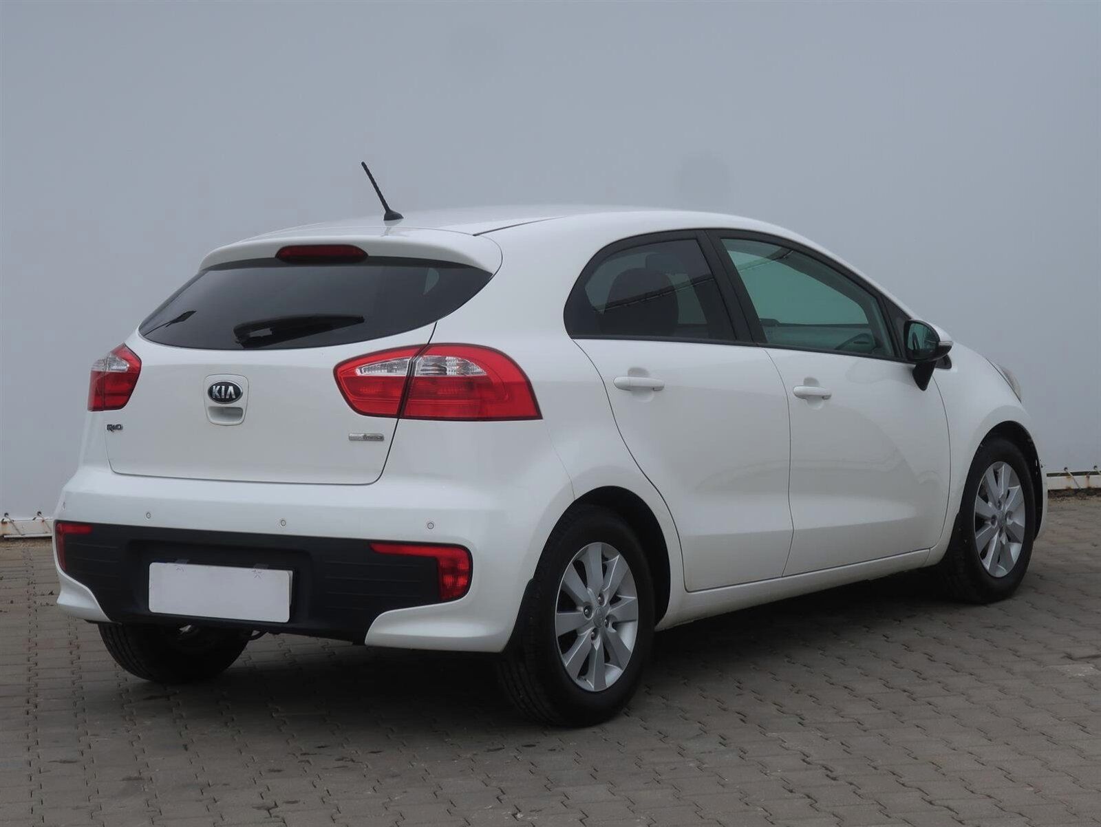 Kia Rio, 1.25 CVVT, Serv.kniha - fotka 5