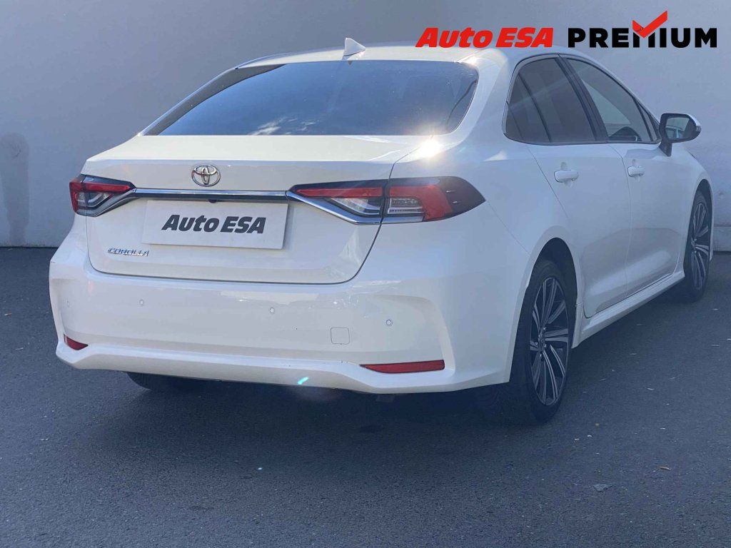 Toyota Corolla, 1.5i,1.maj,ČR - fotka 4