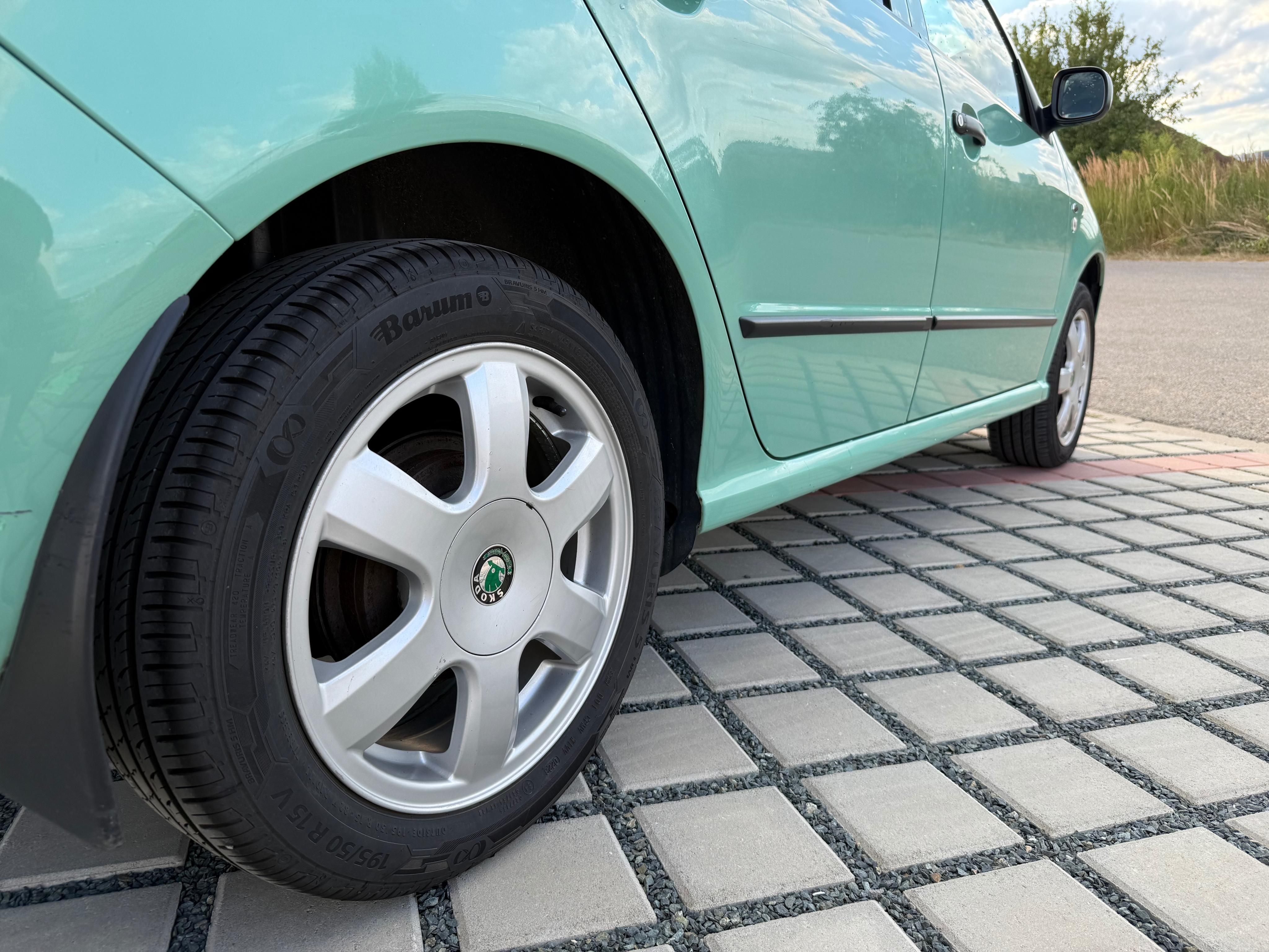 Škoda Fabia, 1.4 MPI Classic ČR 2. maj TOP - fotka 5