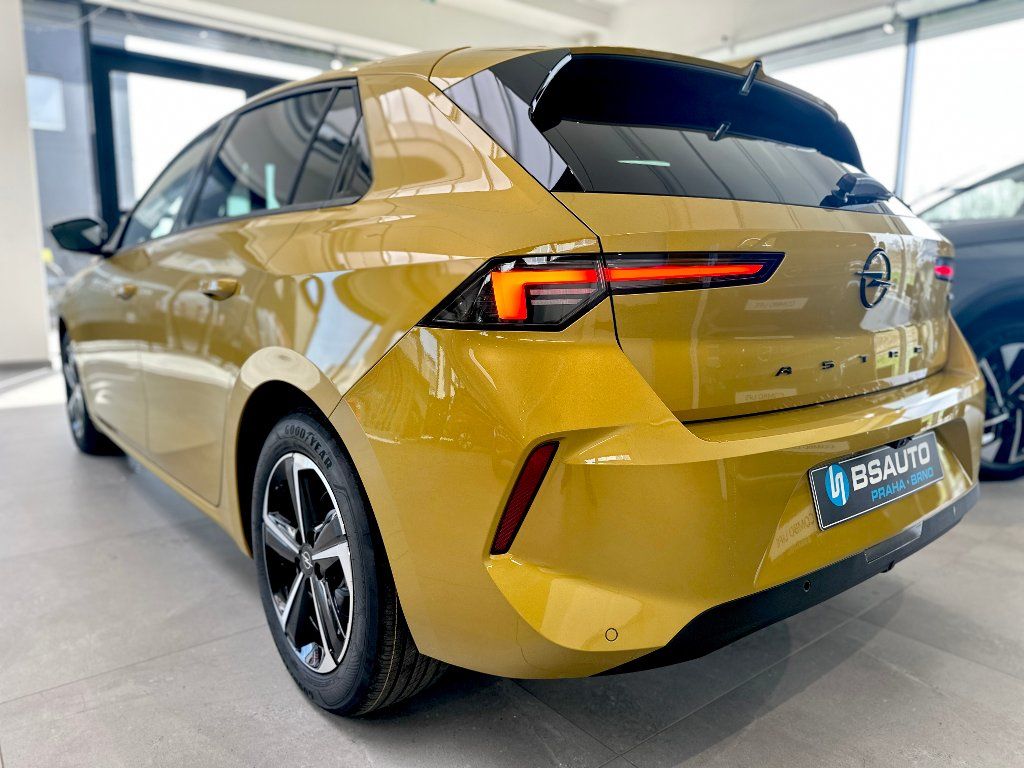 Opel Astra, Edition Mild-Hybrid Automat - fotka 3