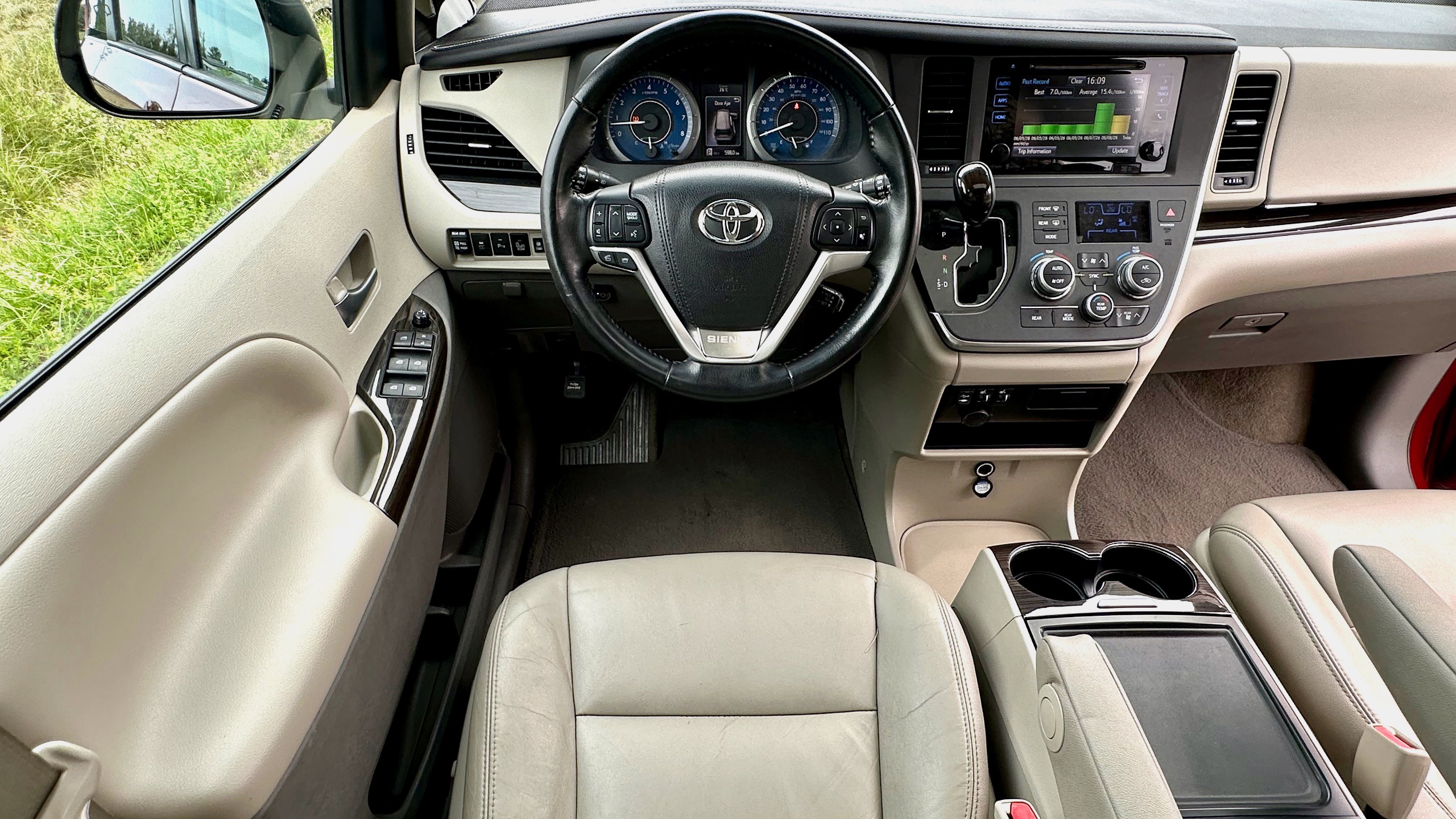 Toyota Sienna, V6 3.5 LPG Sibr Kůže 8mist - fotka 4