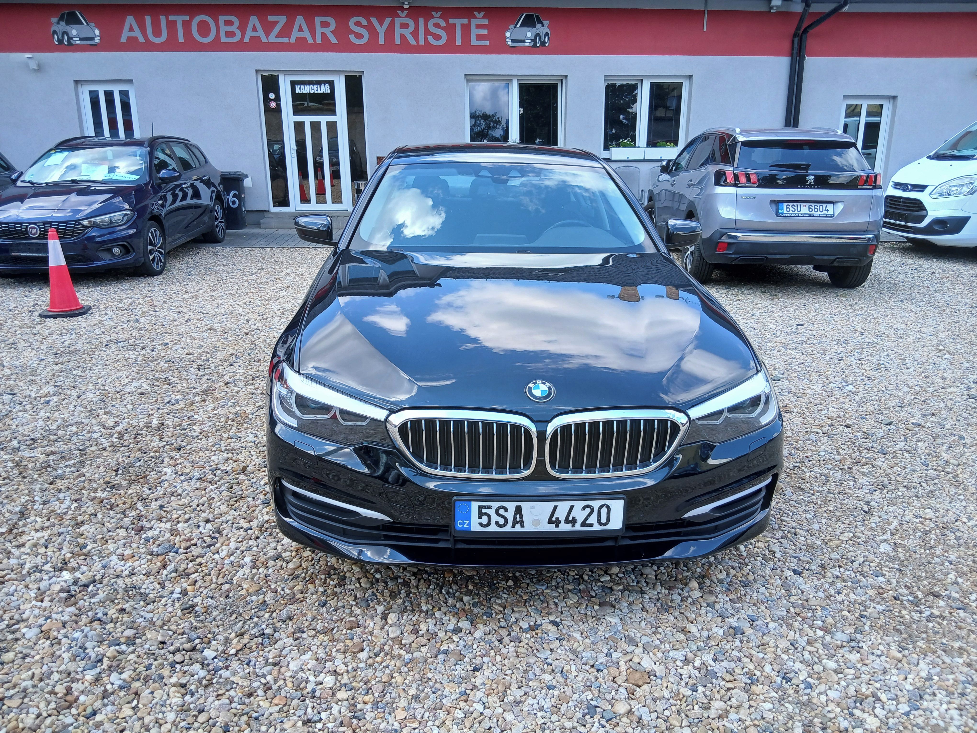 BMW Řada 5, 520d 140KW xDrive Sedan+Zim.ko - fotka 2