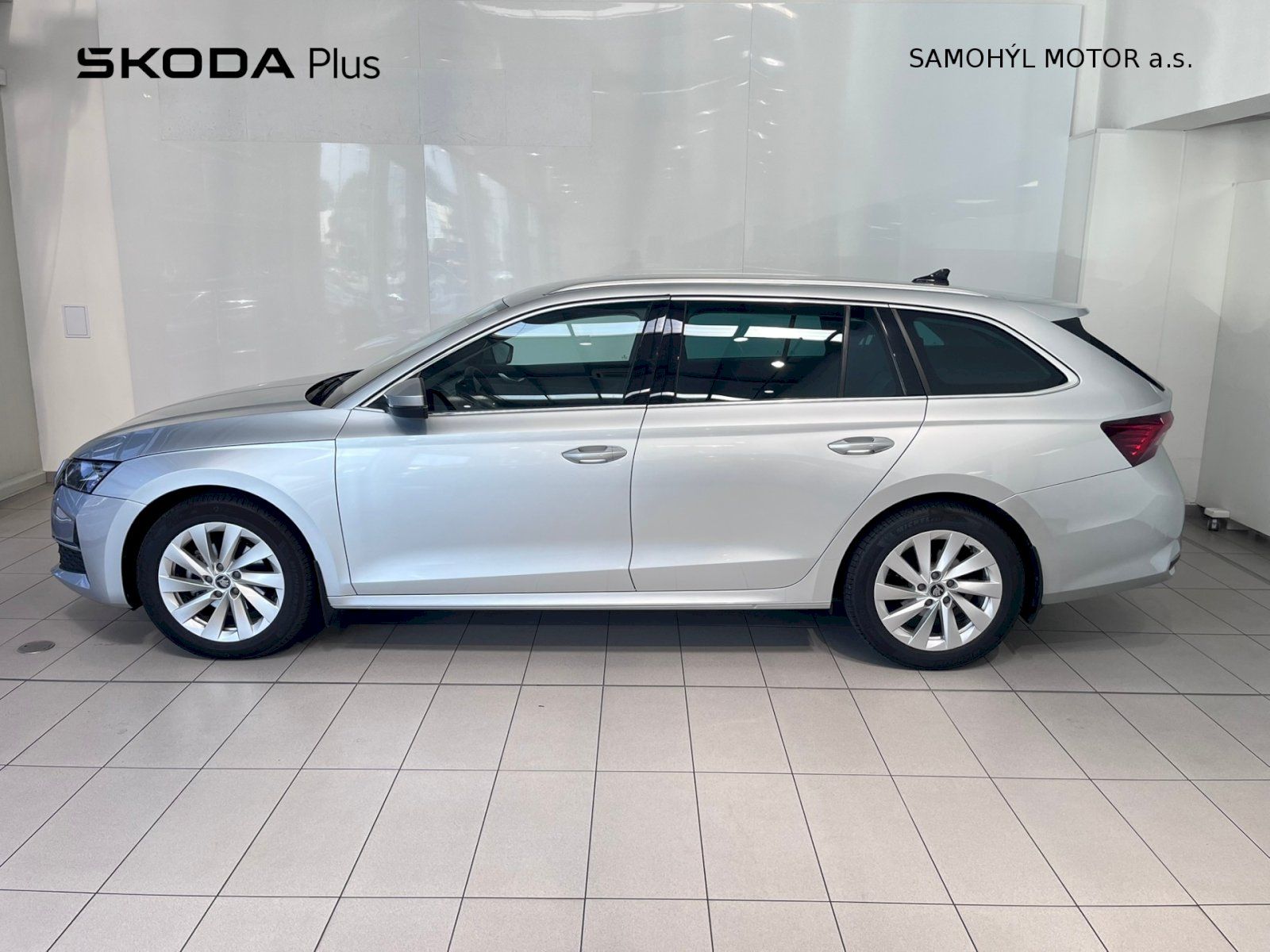 Škoda Octavia, COMBI 1.5 TSI 110 KW 7-DSG M-H - fotka 3