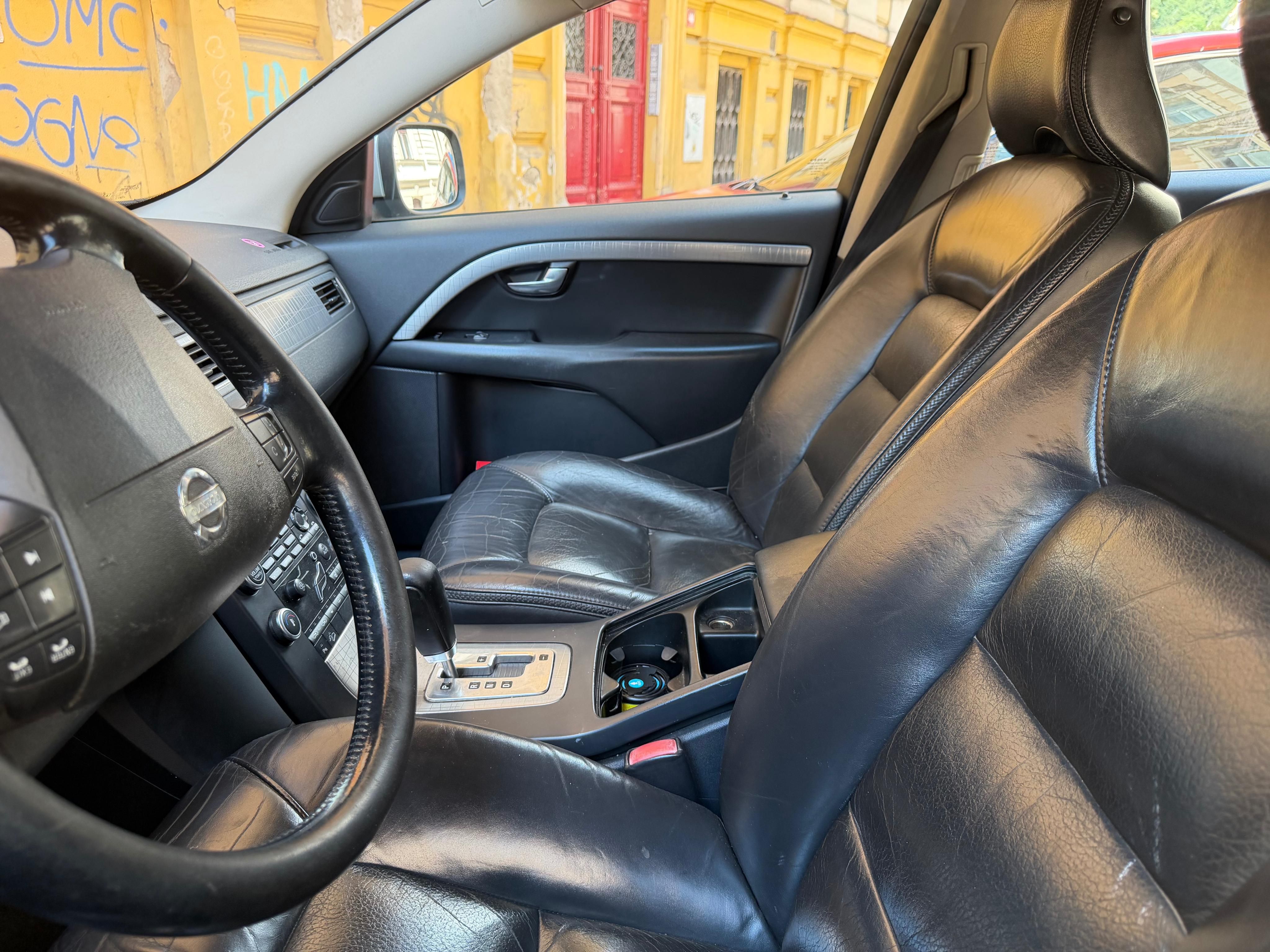 Volvo XC70 - fotka 3