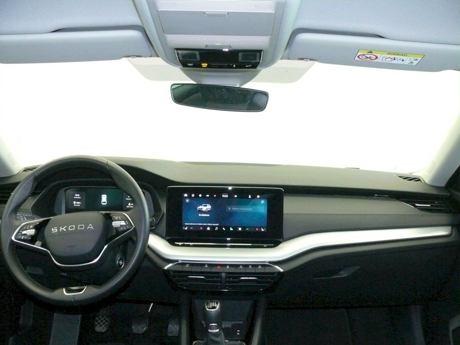 Škoda Octavia, Combi Selection 1,5 TSI 85 KW - fotka 5