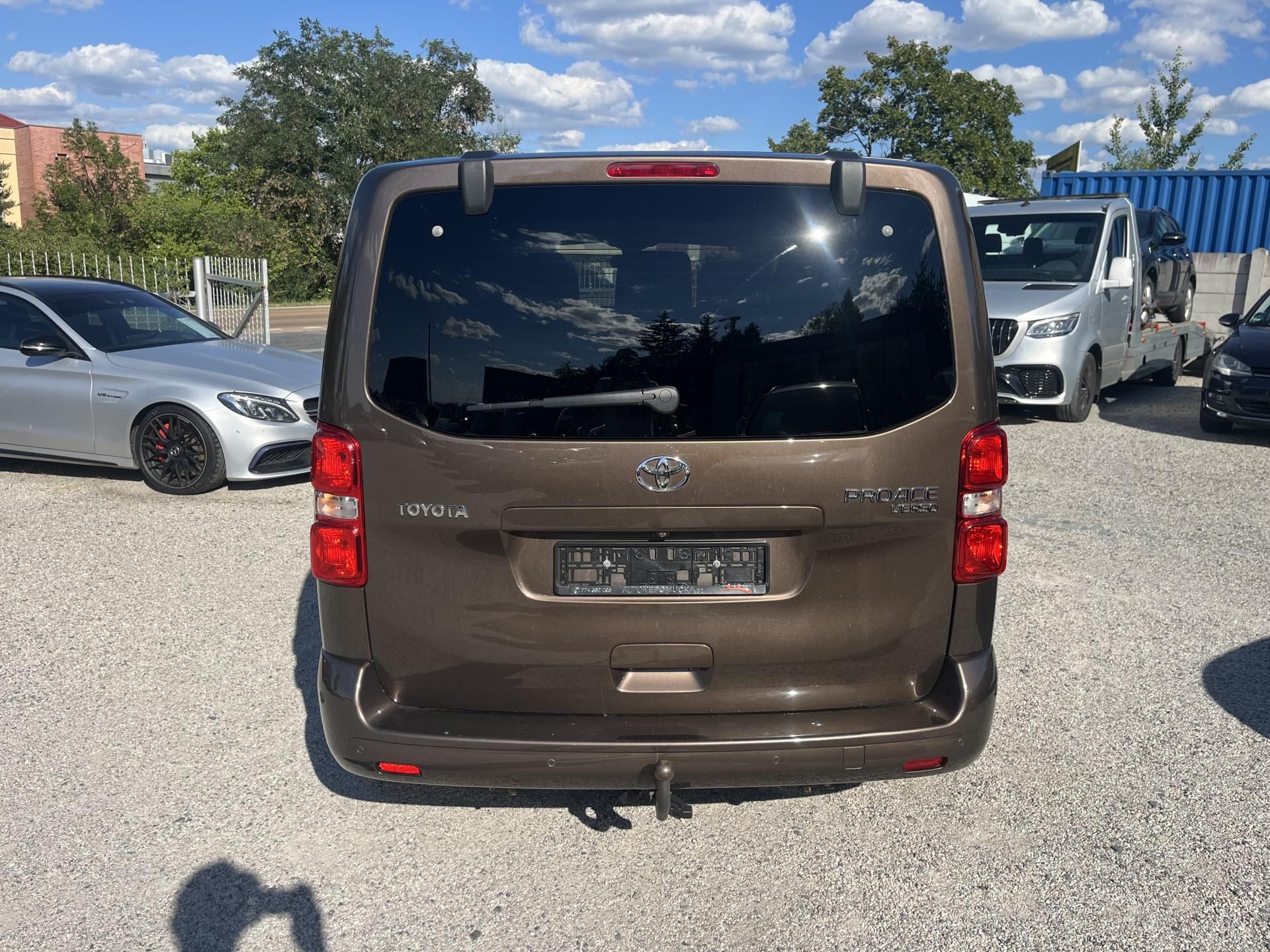 Toyota Proace Verso, 2.0D 130Kw Vebasto Panorama - fotka 6