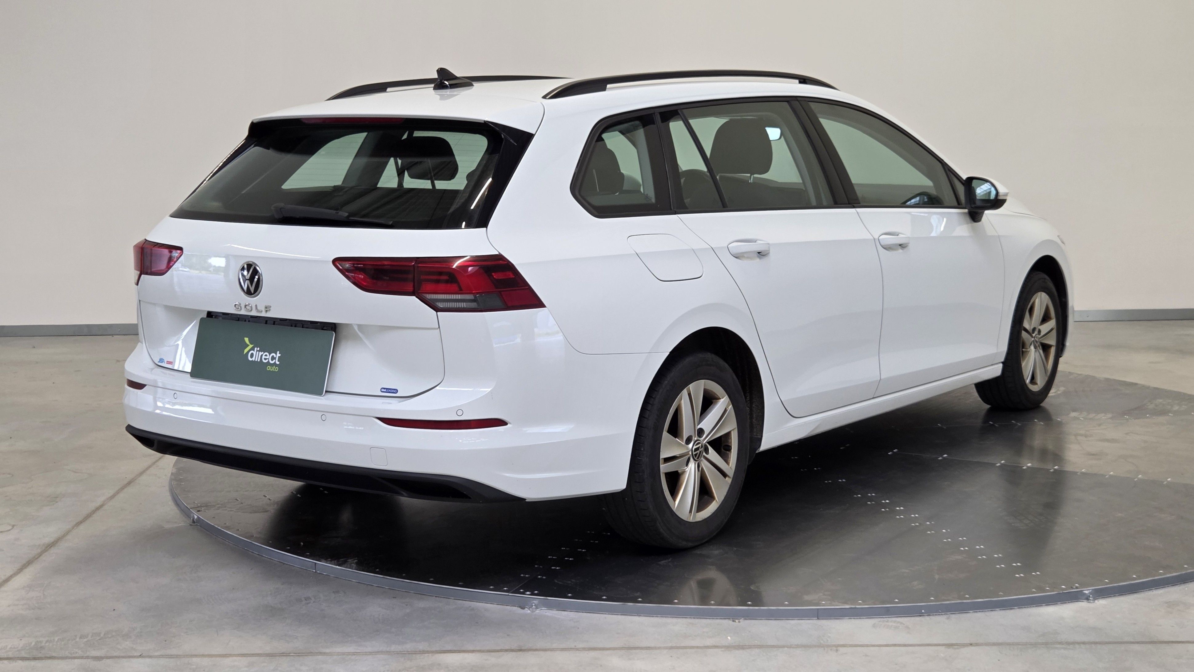 Volkswagen Golf, 2.0 TDI 85 kW Life - fotka 4