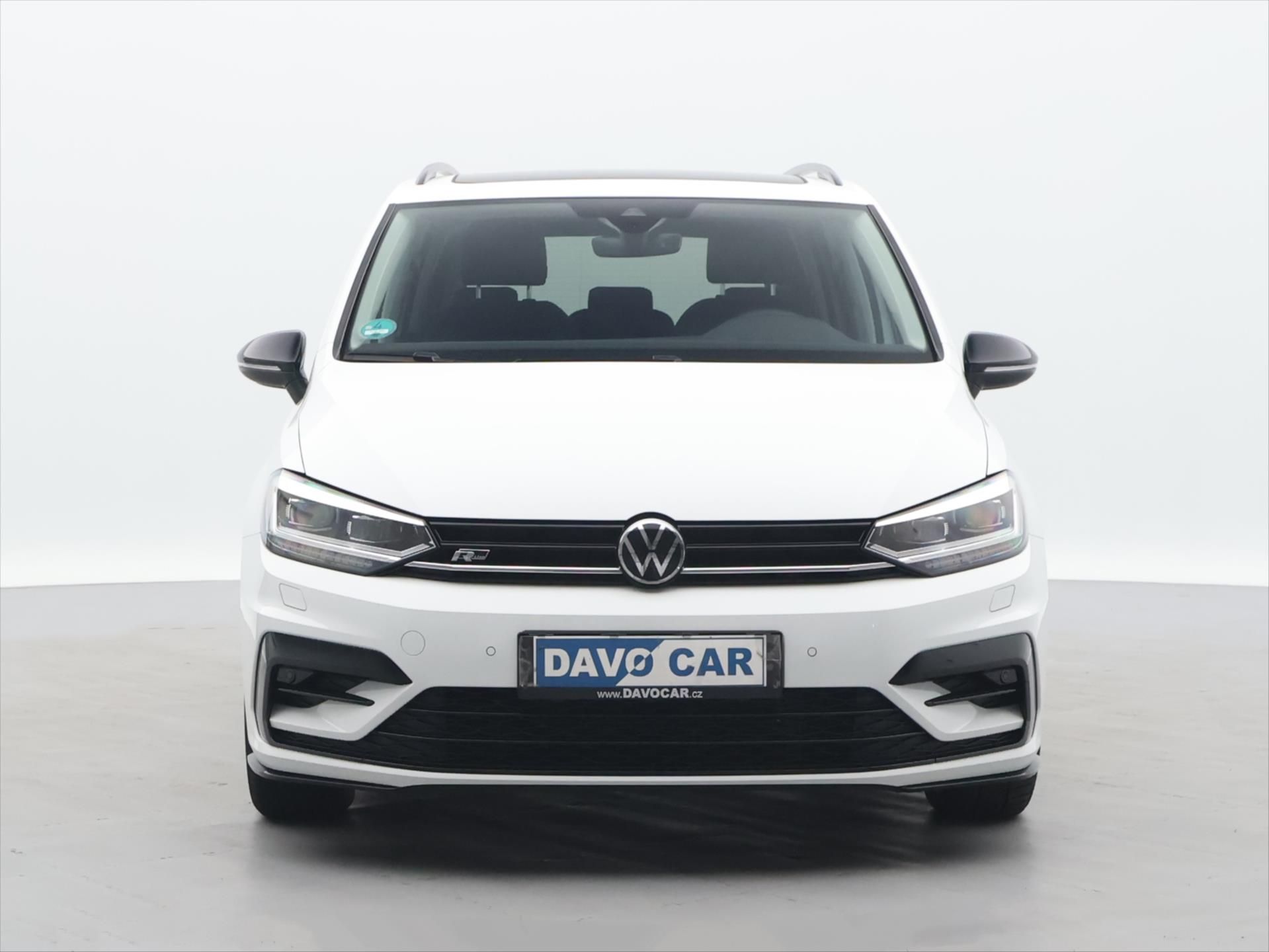 Volkswagen Touran, 2,0 TDI Rline DSG Pano. Tažné - fotka 2