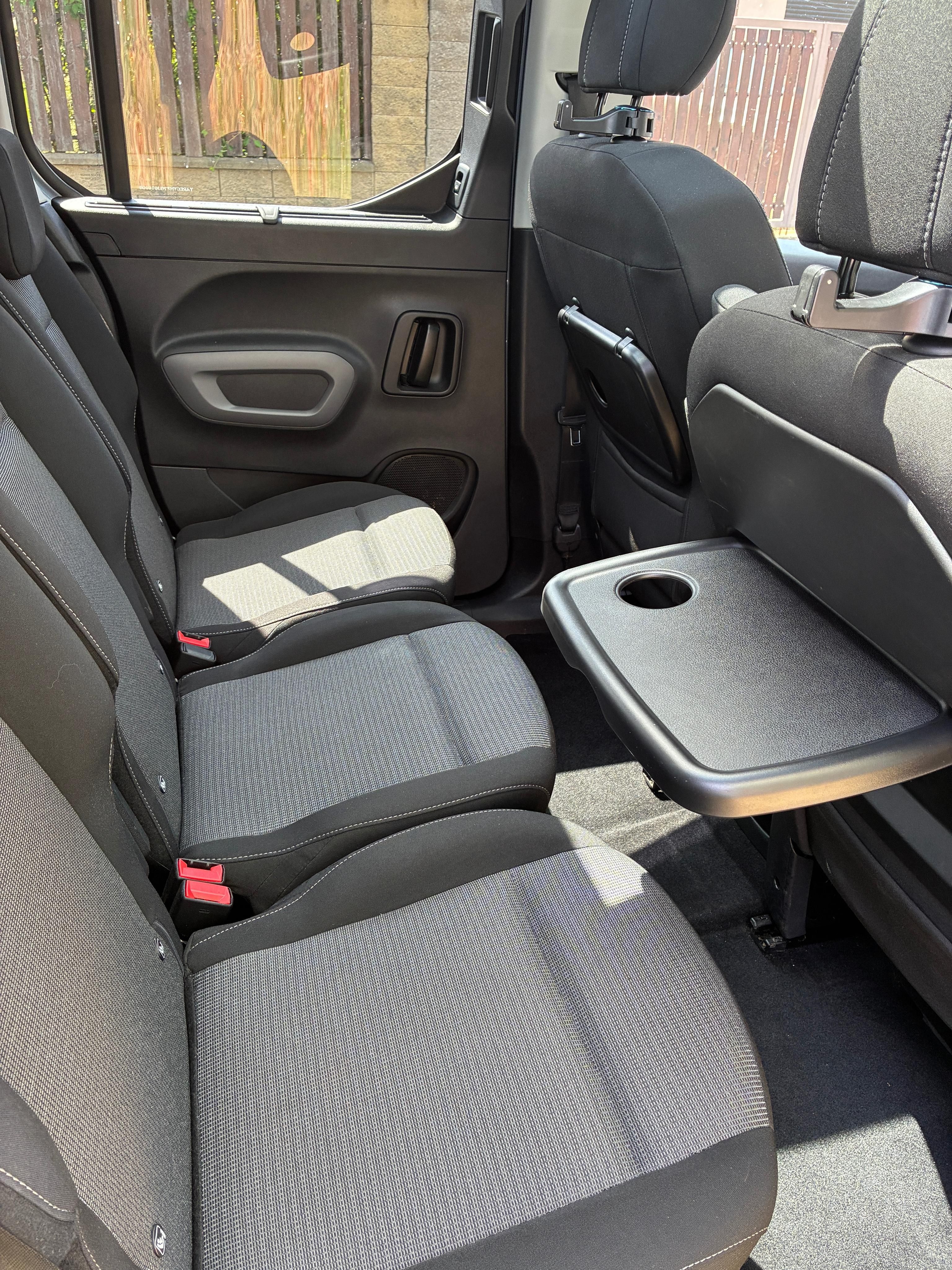 Toyota Proace, Toyota ProAce City Verso1,5 D - fotka 4