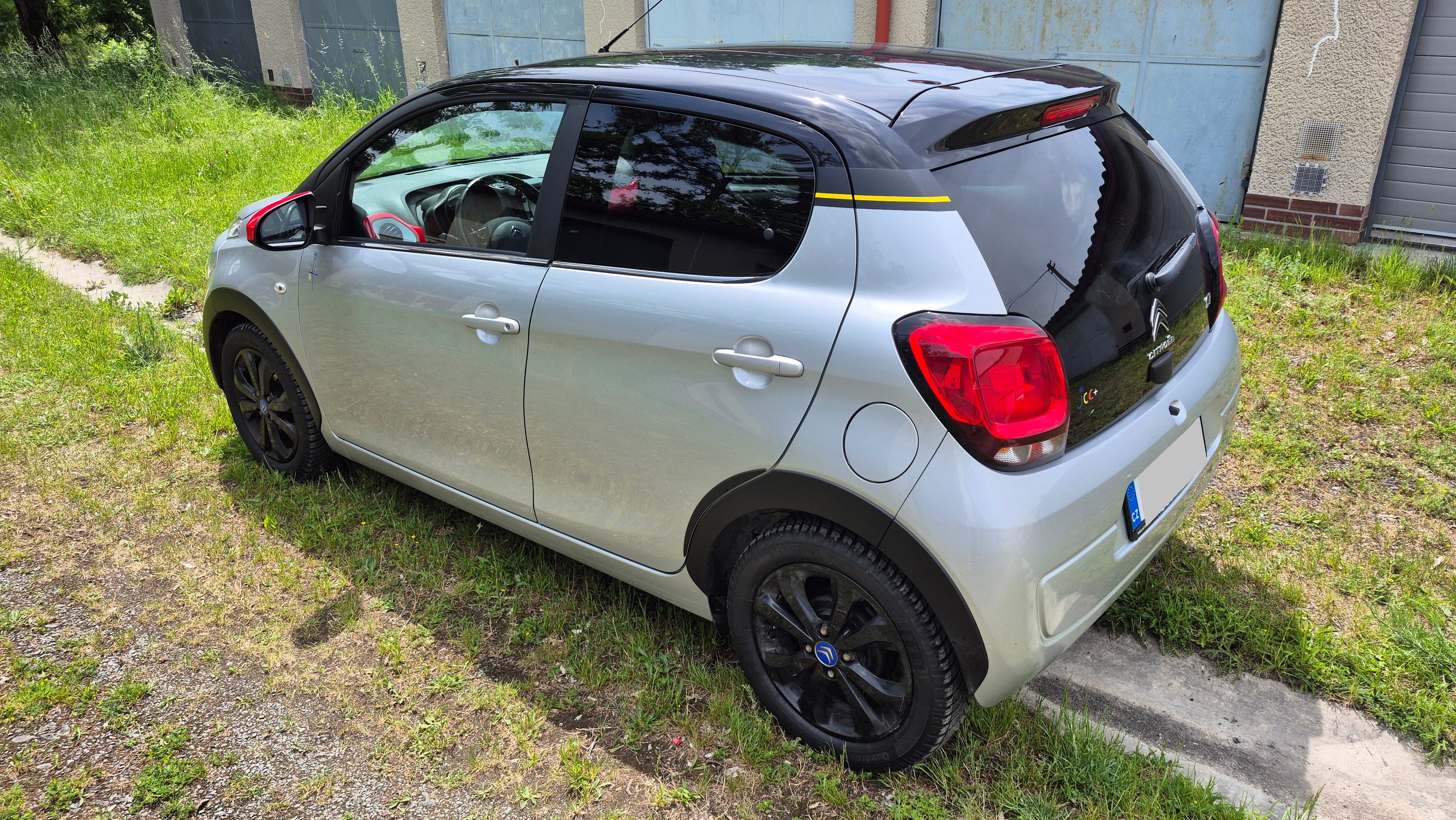 Citroën C1, JCC+, limitka, CarPlay, kamera - fotka 2