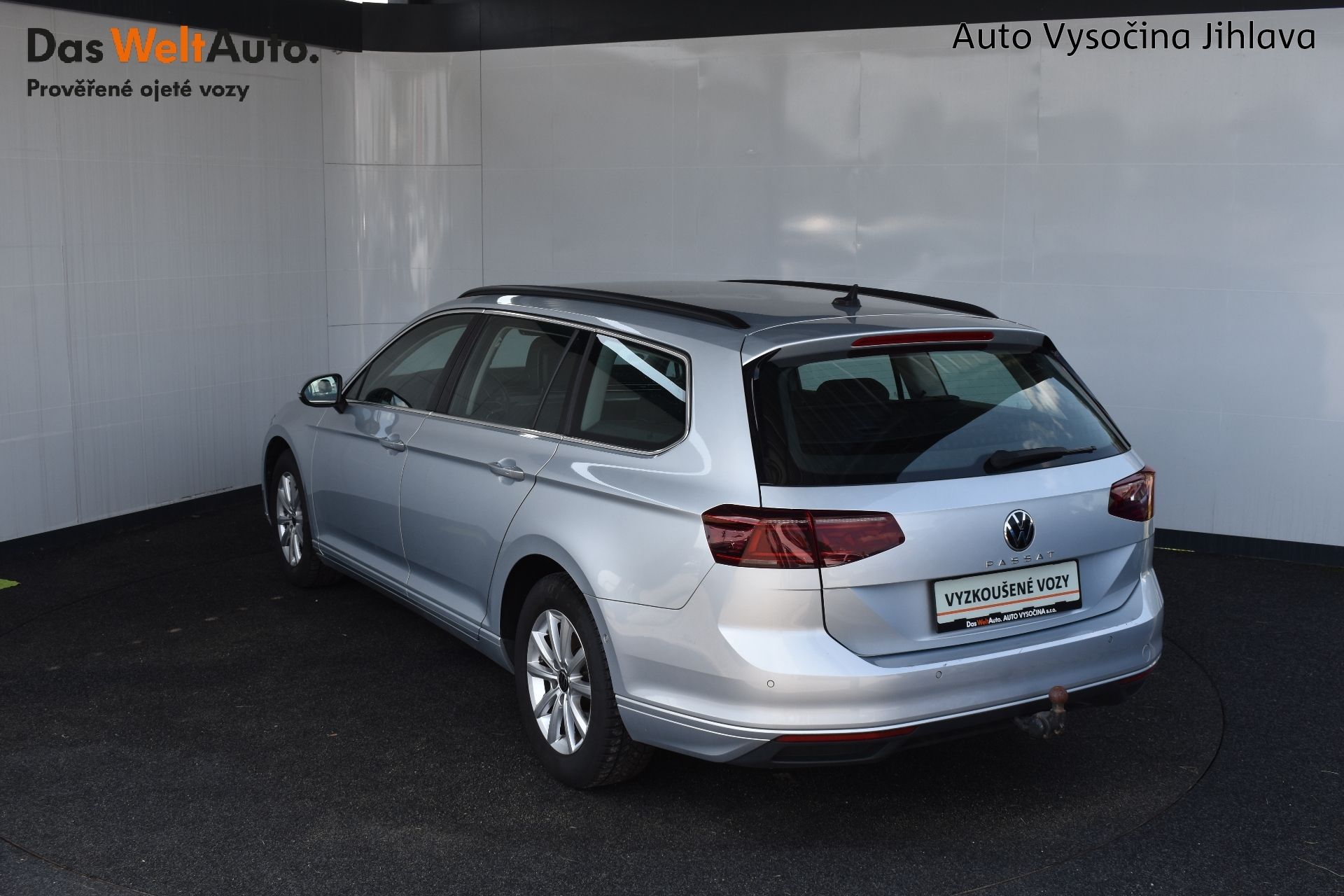 Volkswagen Passat Variant, 2.0TDI 110kW DSG, LED, tažné - fotka 6