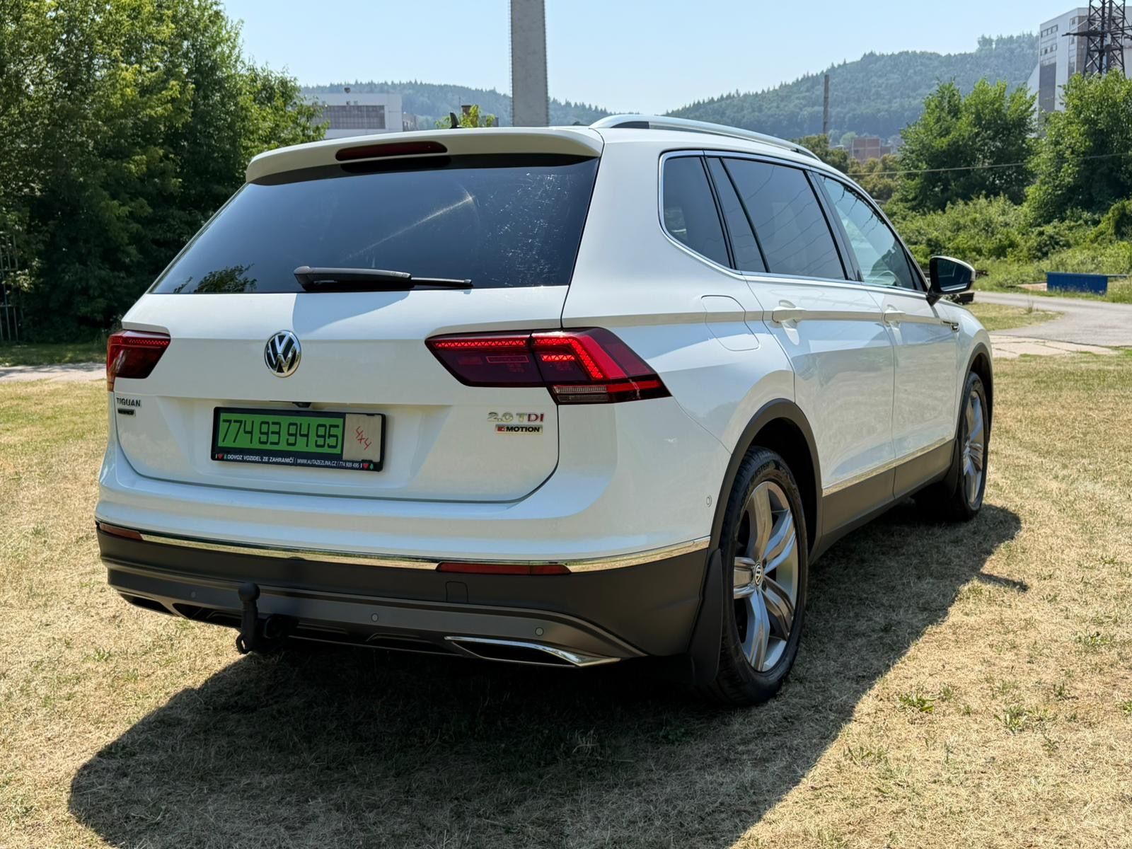 Volkswagen Tiguan, ALLSPACE 2.0 TDI4X4-TOP VÝBAVA - fotka 6