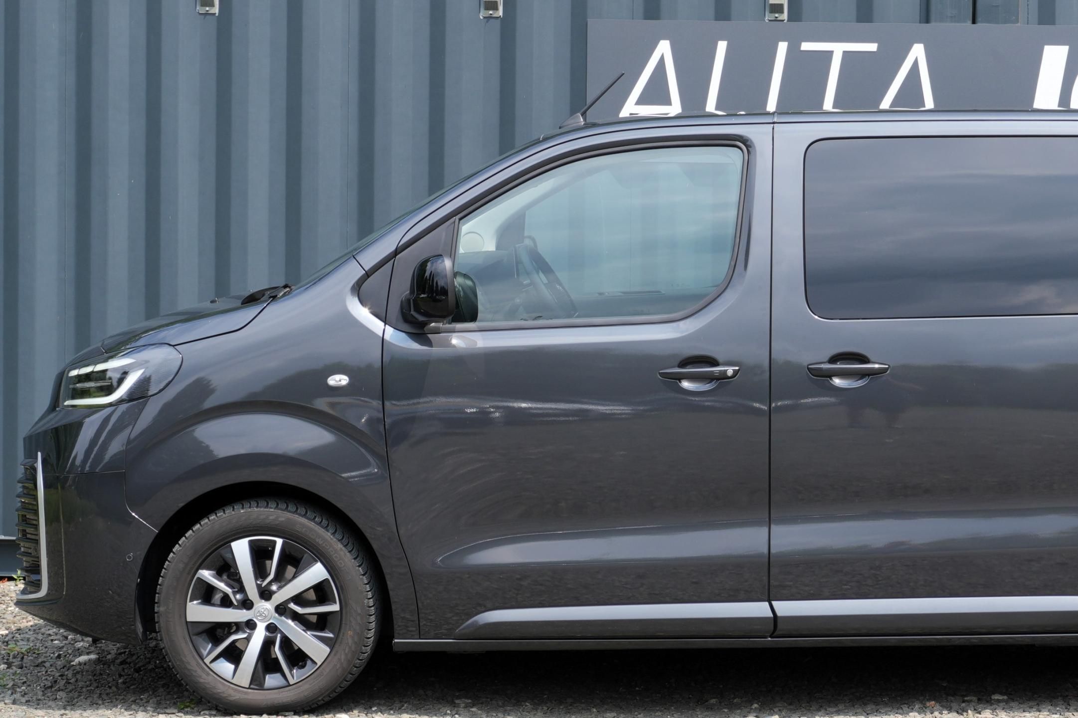 Toyota Proace Verso, 2.0d 130 kW, L2, VIP, Tažné - fotka 2