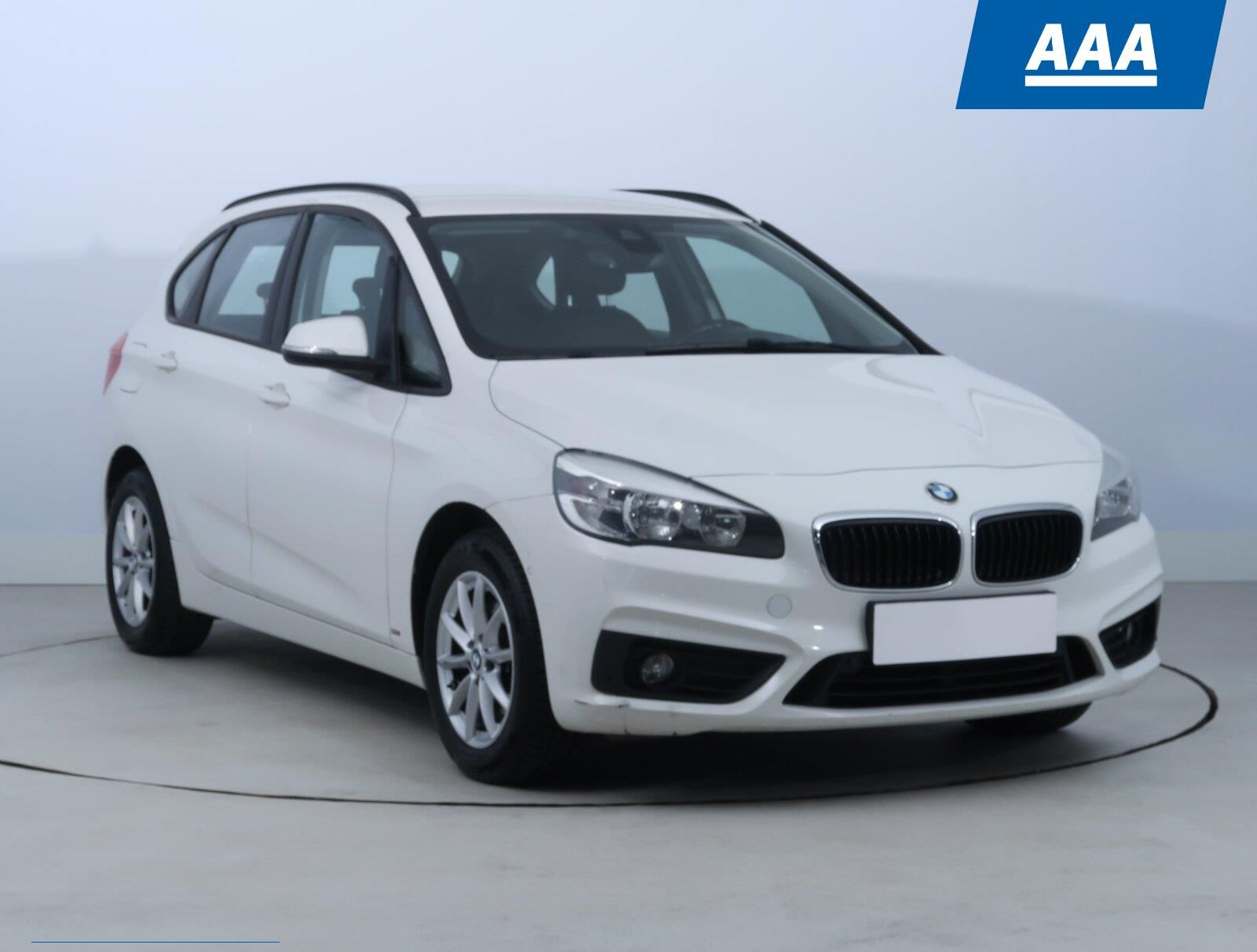BMW Řada 2, 218d Active Tourer, Automat