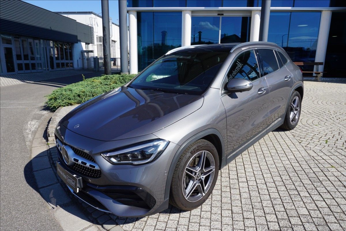 Mercedes-Benz GLA, 2,0 200 d 4MATIC, CZ 1. Majite - fotka 3