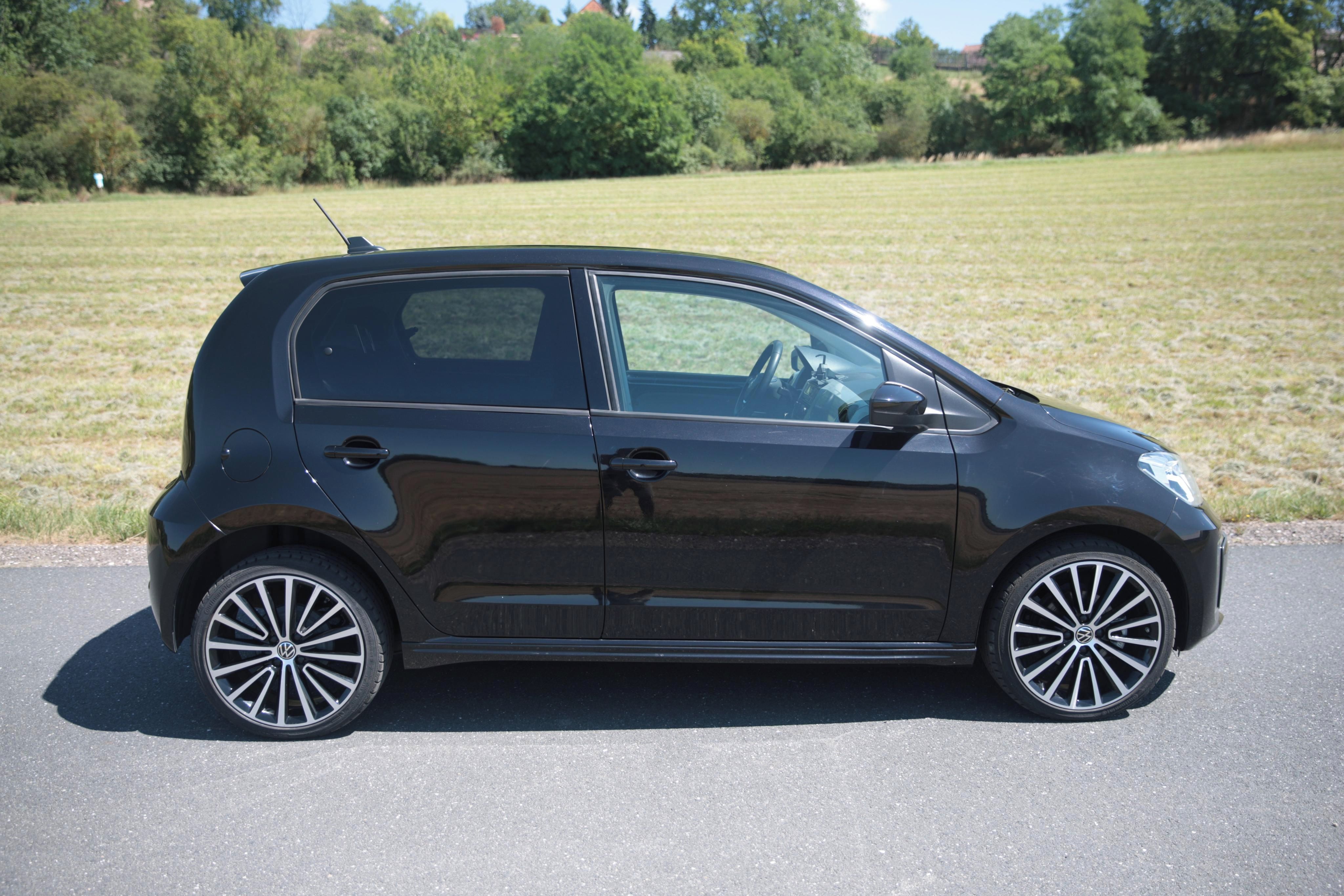 Volkswagen Up!, 36kWh Kamera Alu 17" - fotka 4