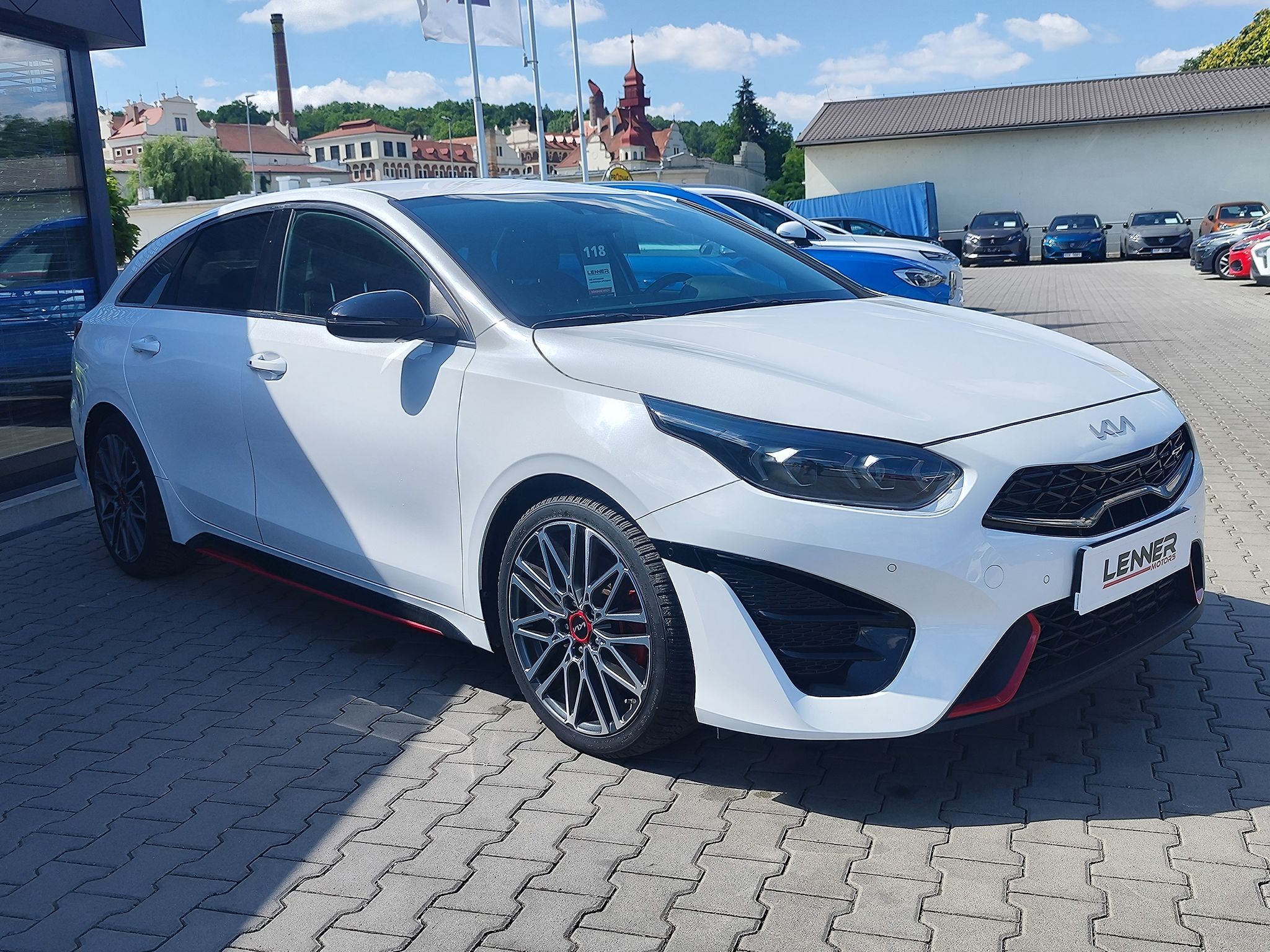 Kia ProCeed, 1.6 T-GDi/150kW GT DCT - fotka 3