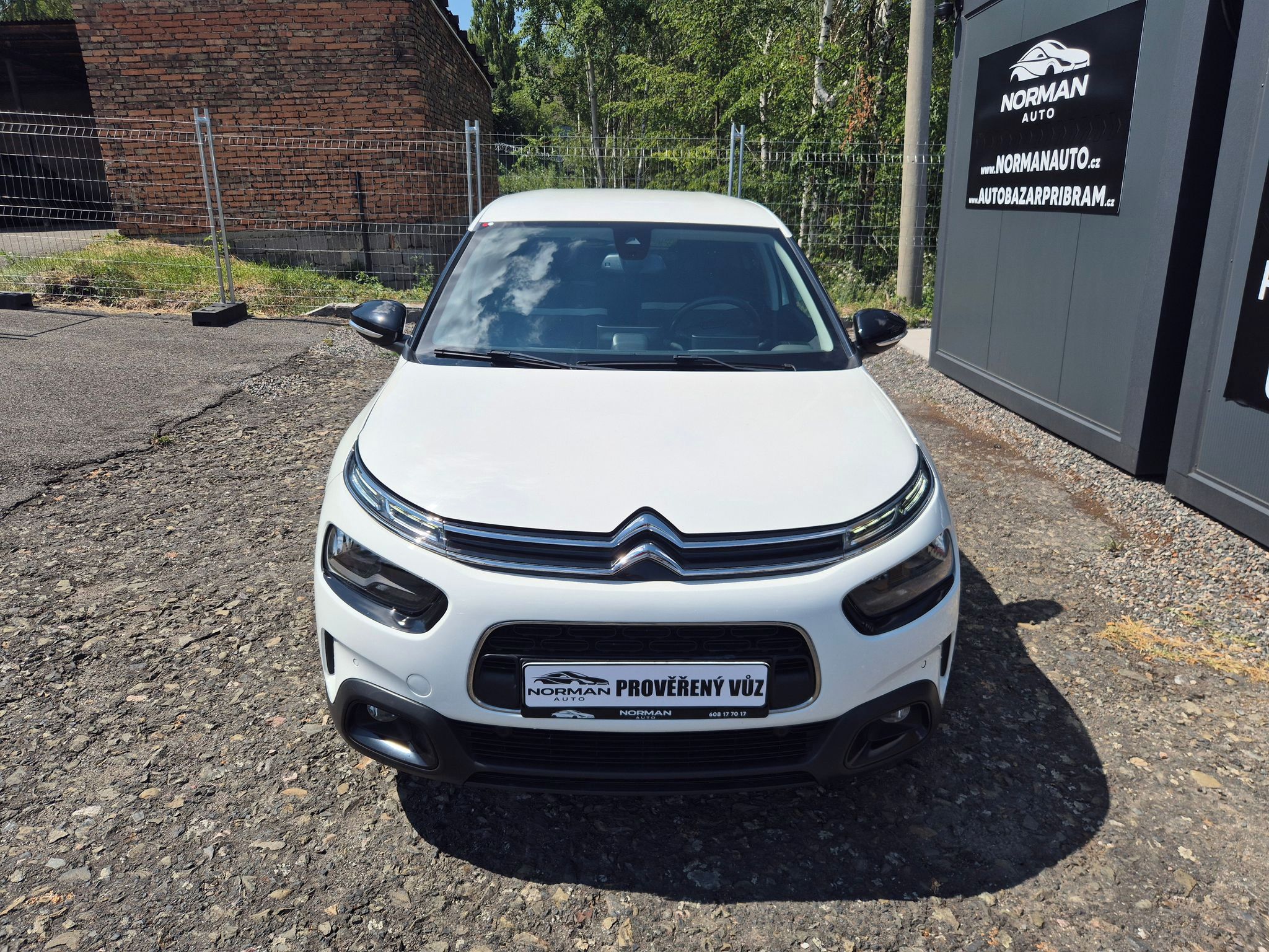 Citroën C4 Cactus, SHINE - fotka 2