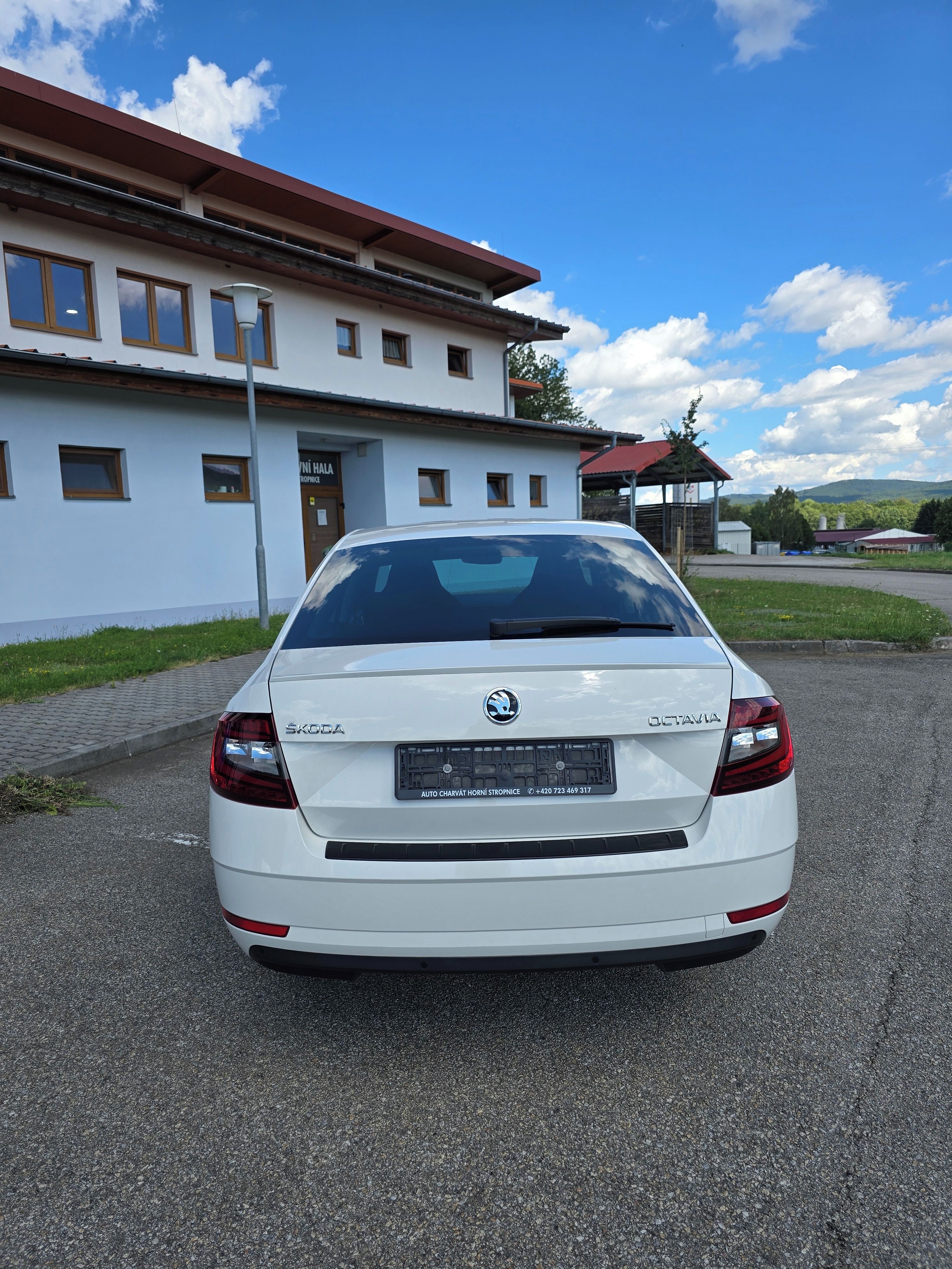 Škoda Octavia, 1.4 TSI Style 73tkm - fotka 6