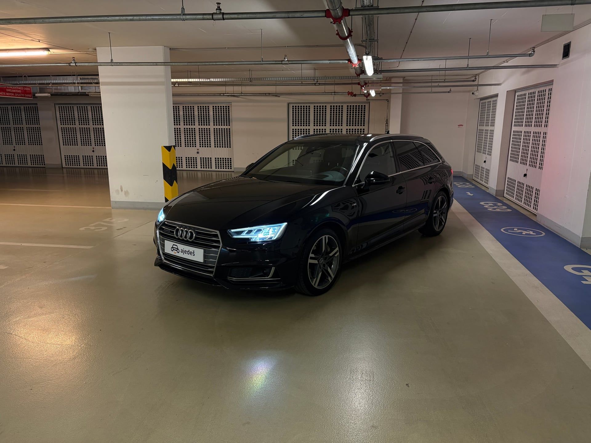 Audi A4 Avant, 2.0 TFSI/S-Tronic/S-Line/ČR