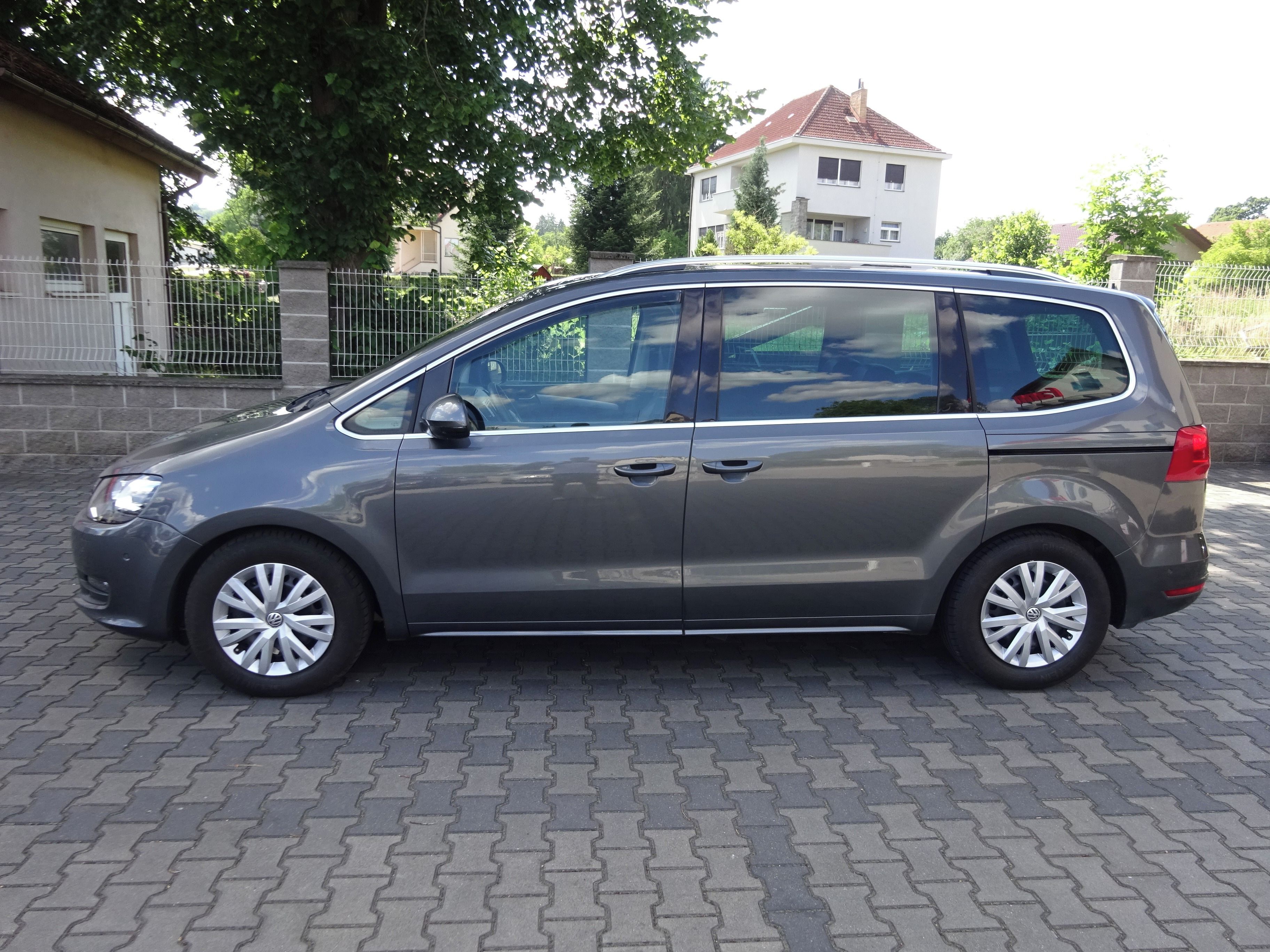 Volkswagen Sharan, 2.0TDi 103kW. DSG. - fotka 4