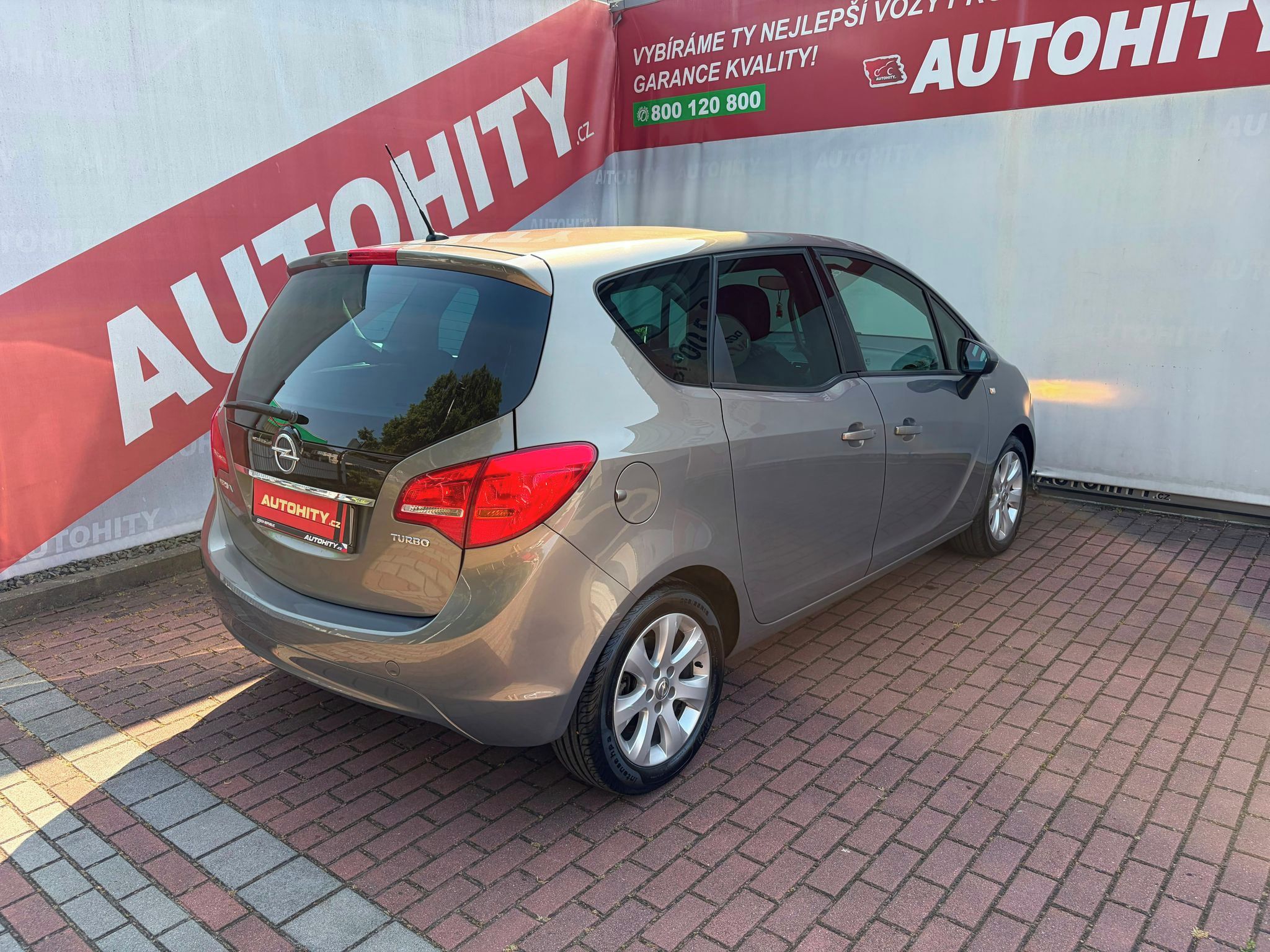 Opel Meriva, 1.4 16V Cosmo, ČR, Serviska, 9 - fotka 6