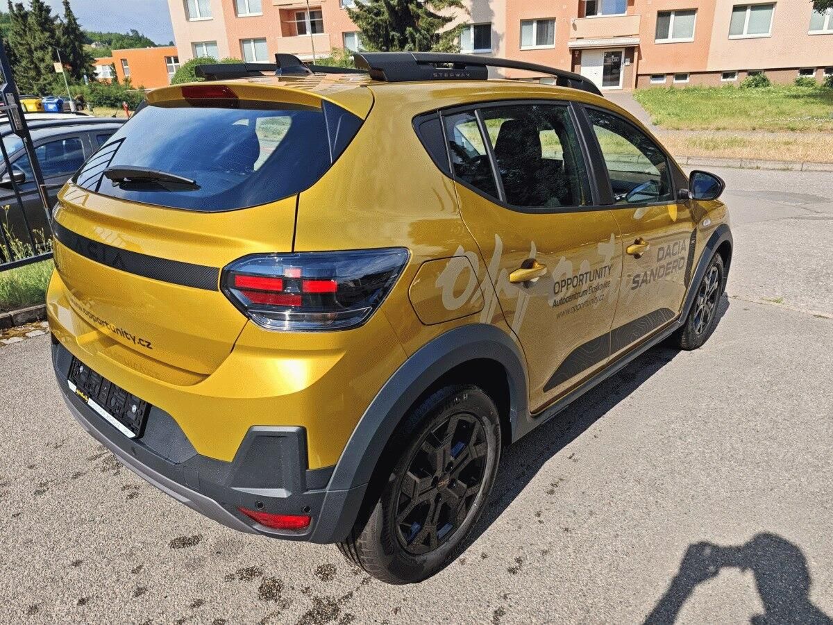 Dacia Sandero, Stepway Extreme TCe 110 - fotka 3